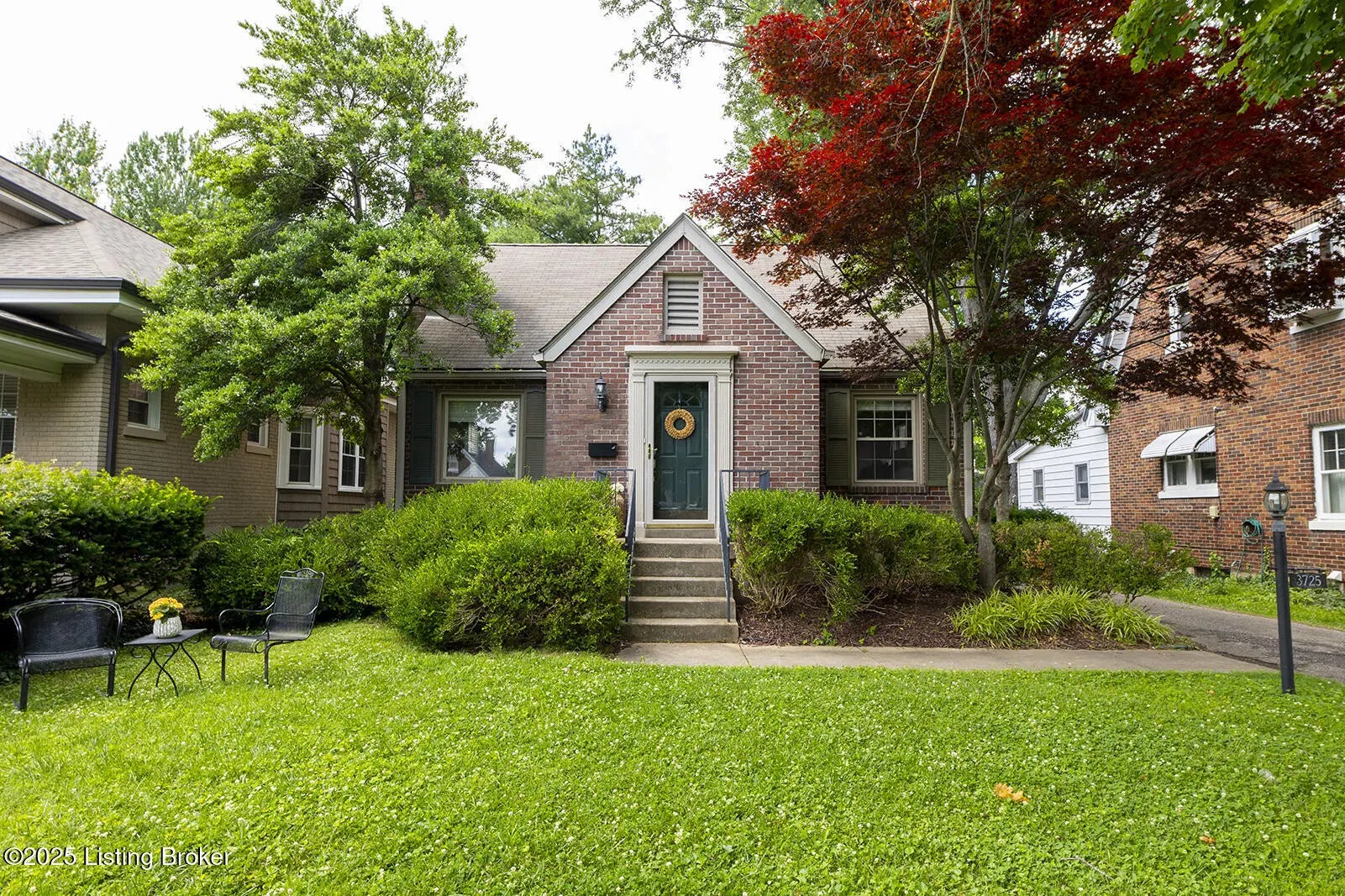 Photo of Listing #1710369