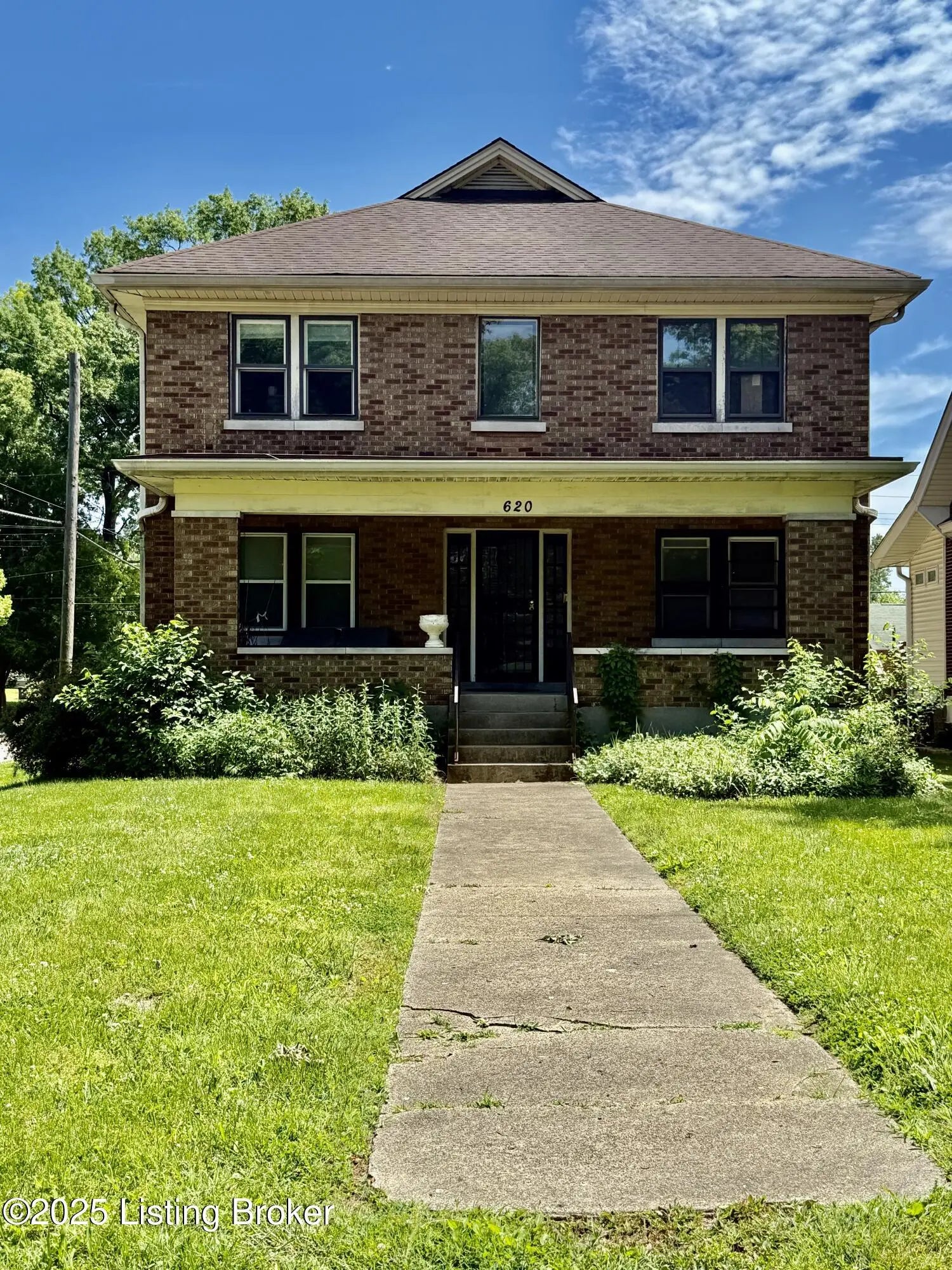 Photo of Listing #1710370