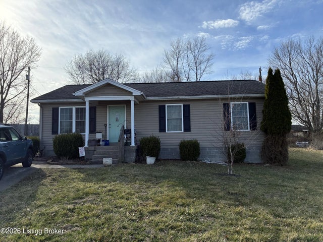 101 Lakeview Cir, Campbellsburg