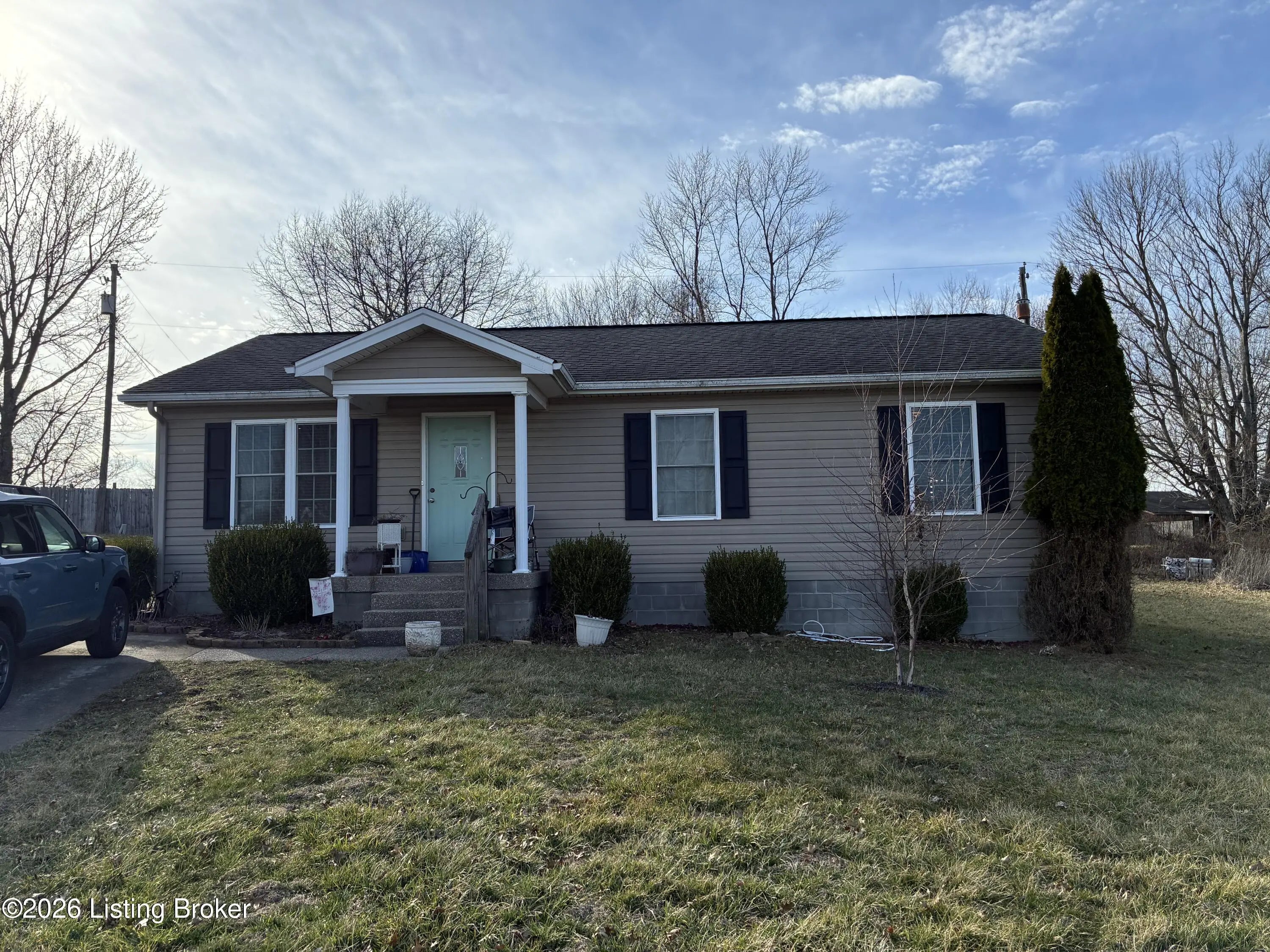 Photo of Listing #1710424