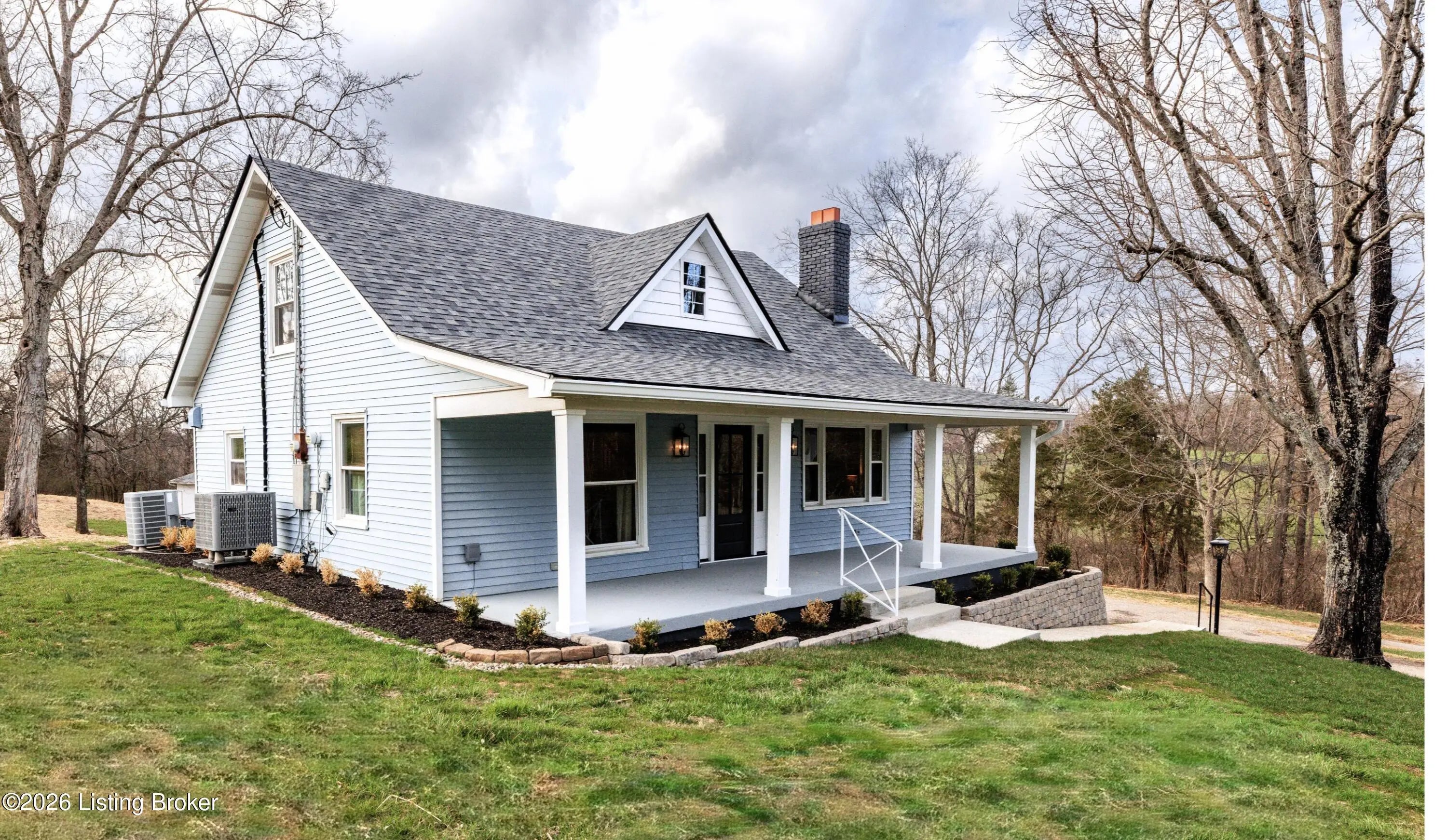 Photo of Listing #1711624