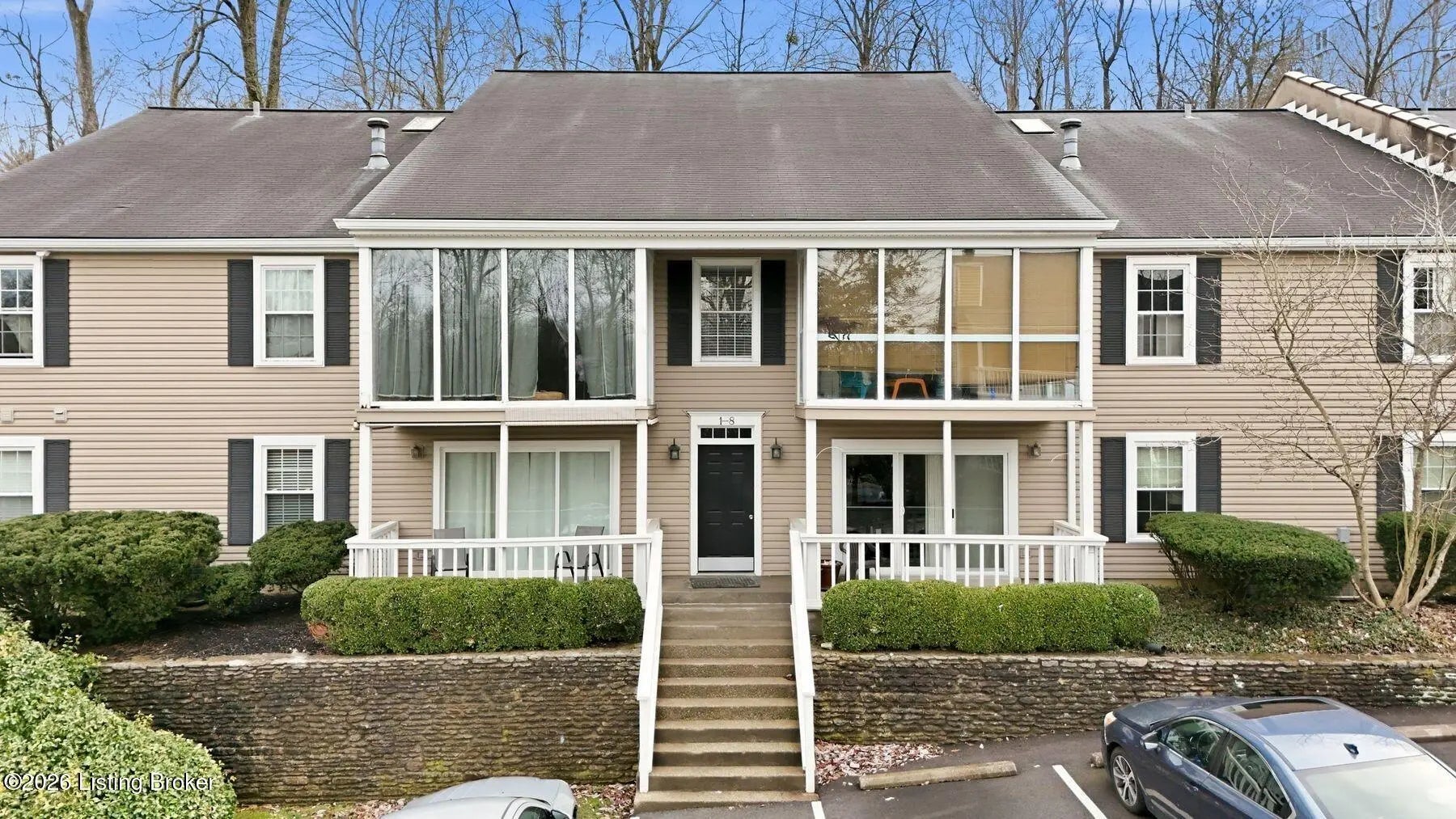 Photo of Listing #1710702