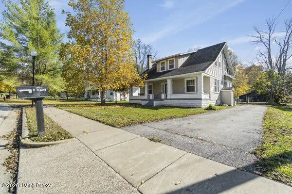 298 E Main St, Taylorsville