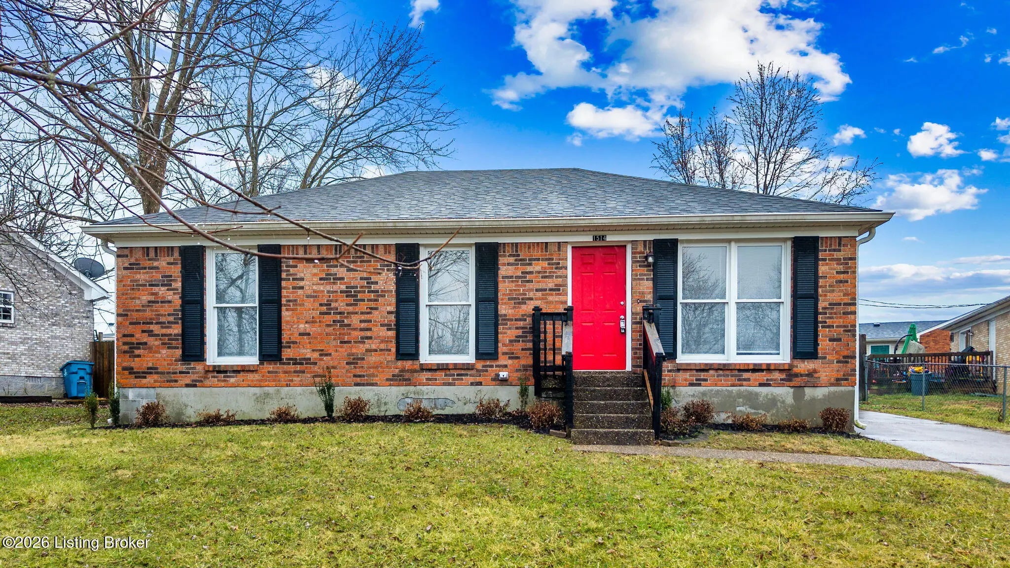 Photo of Listing #1710515