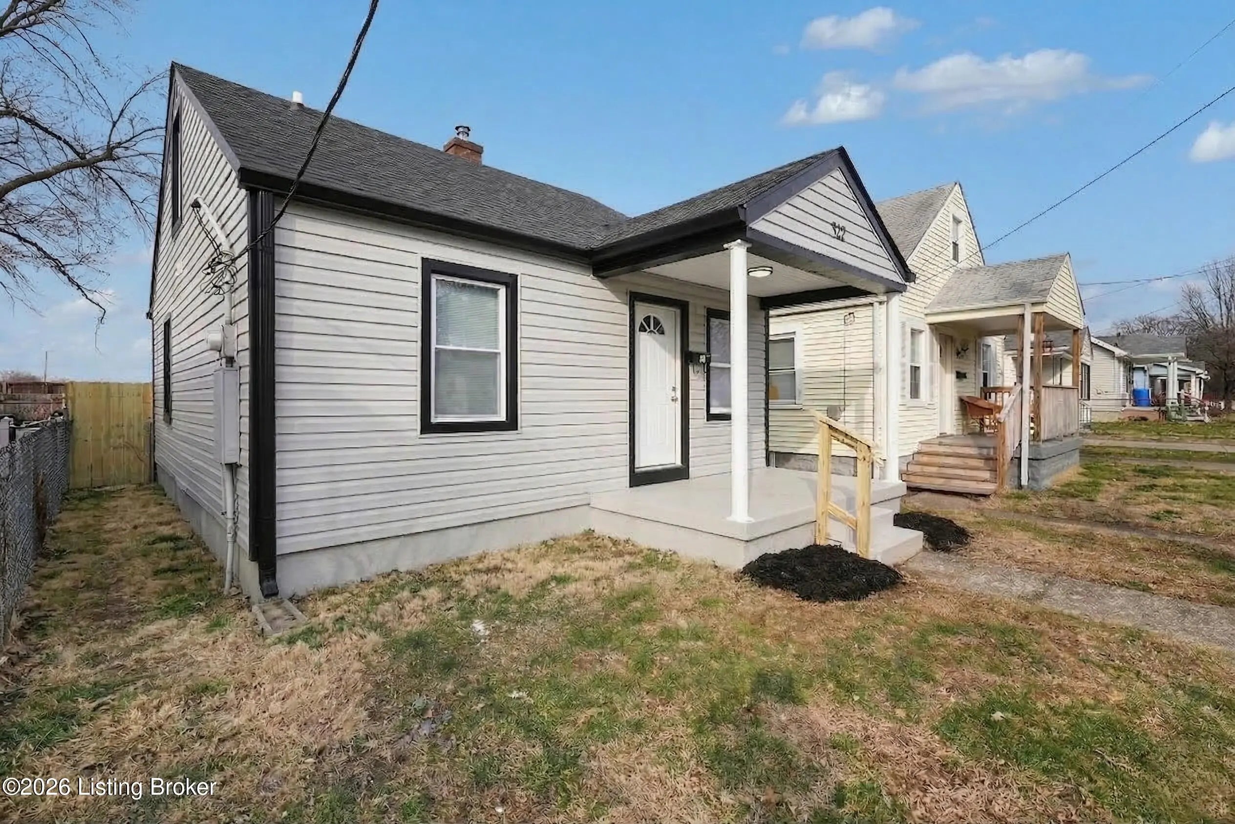 Photo of Listing #1710556