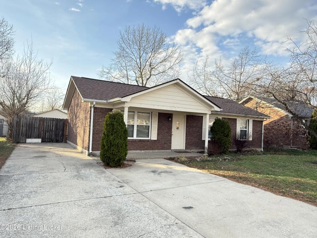 261 Bigwood Way, Louisville