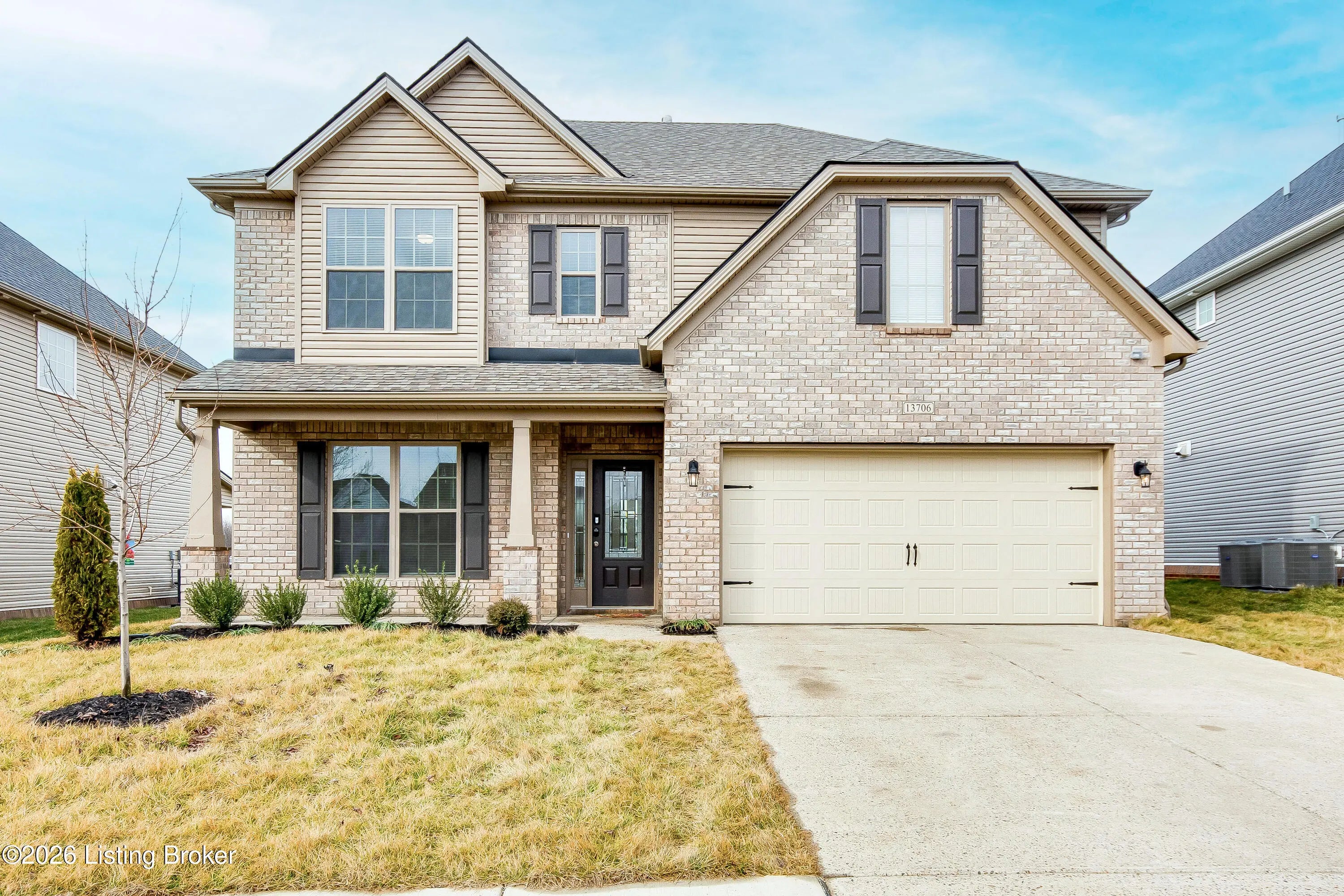 Photo of Listing #1710590