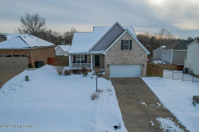 4221 Morgan Jaymes Dr, Louisville