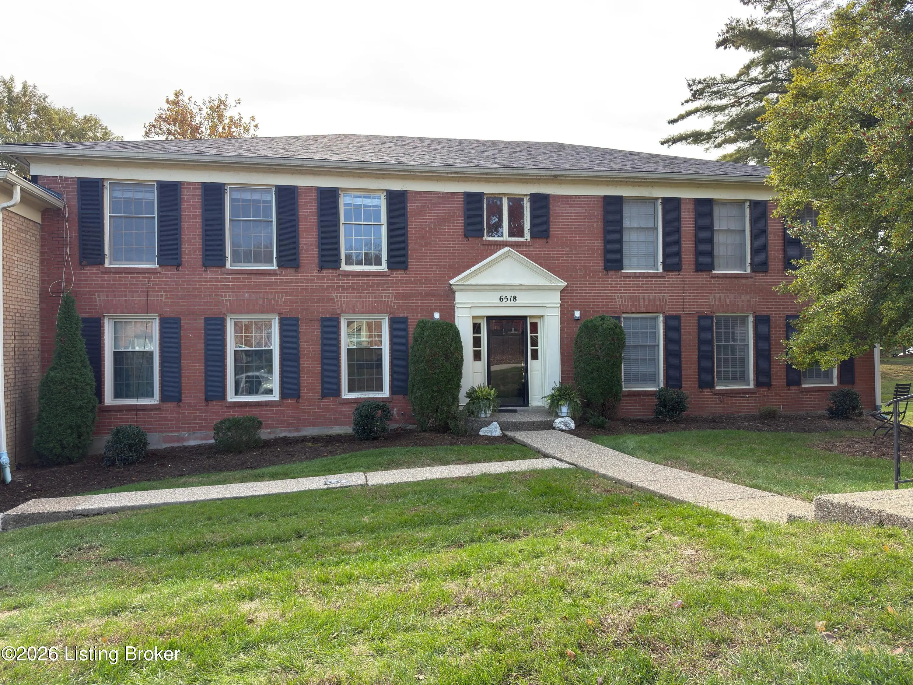 Photo of Listing #1710796