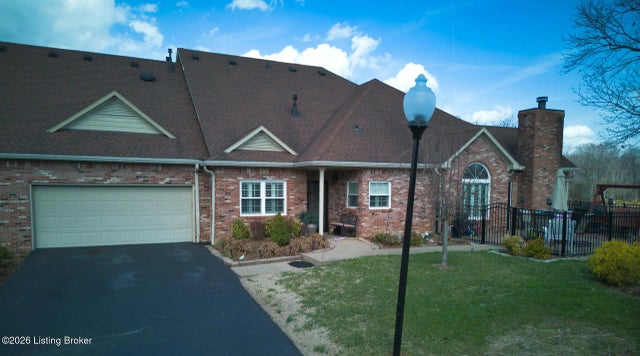 10111 Sea Pines Ct, Louisville