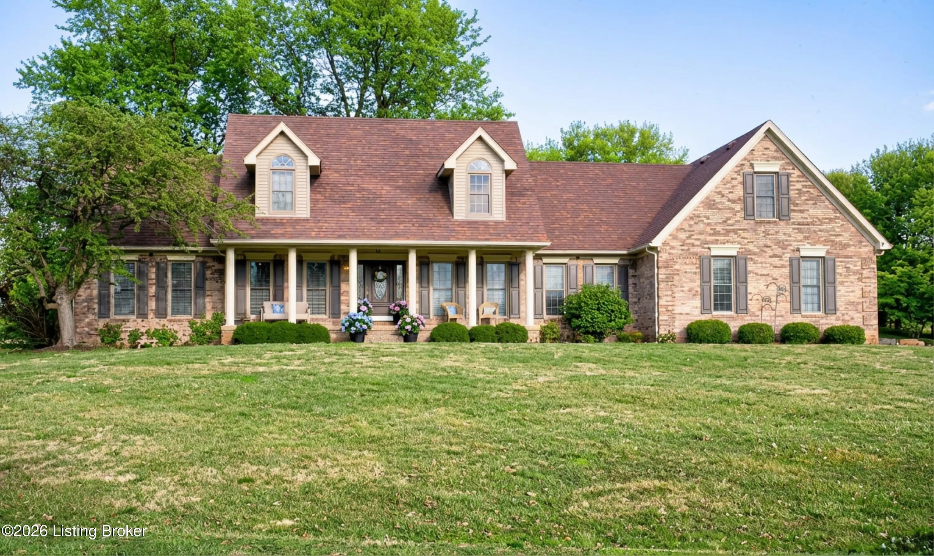 Photo of Listing #1711090