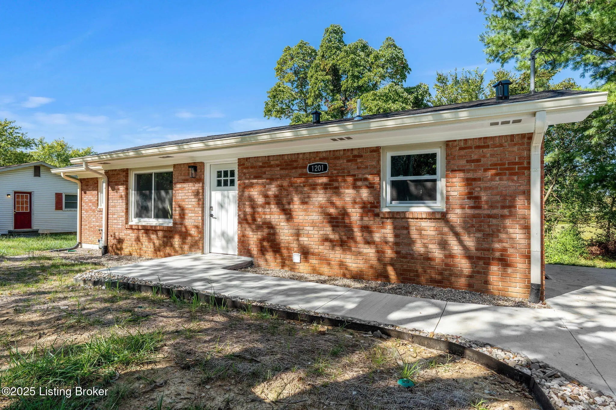 Photo of Listing #1710859