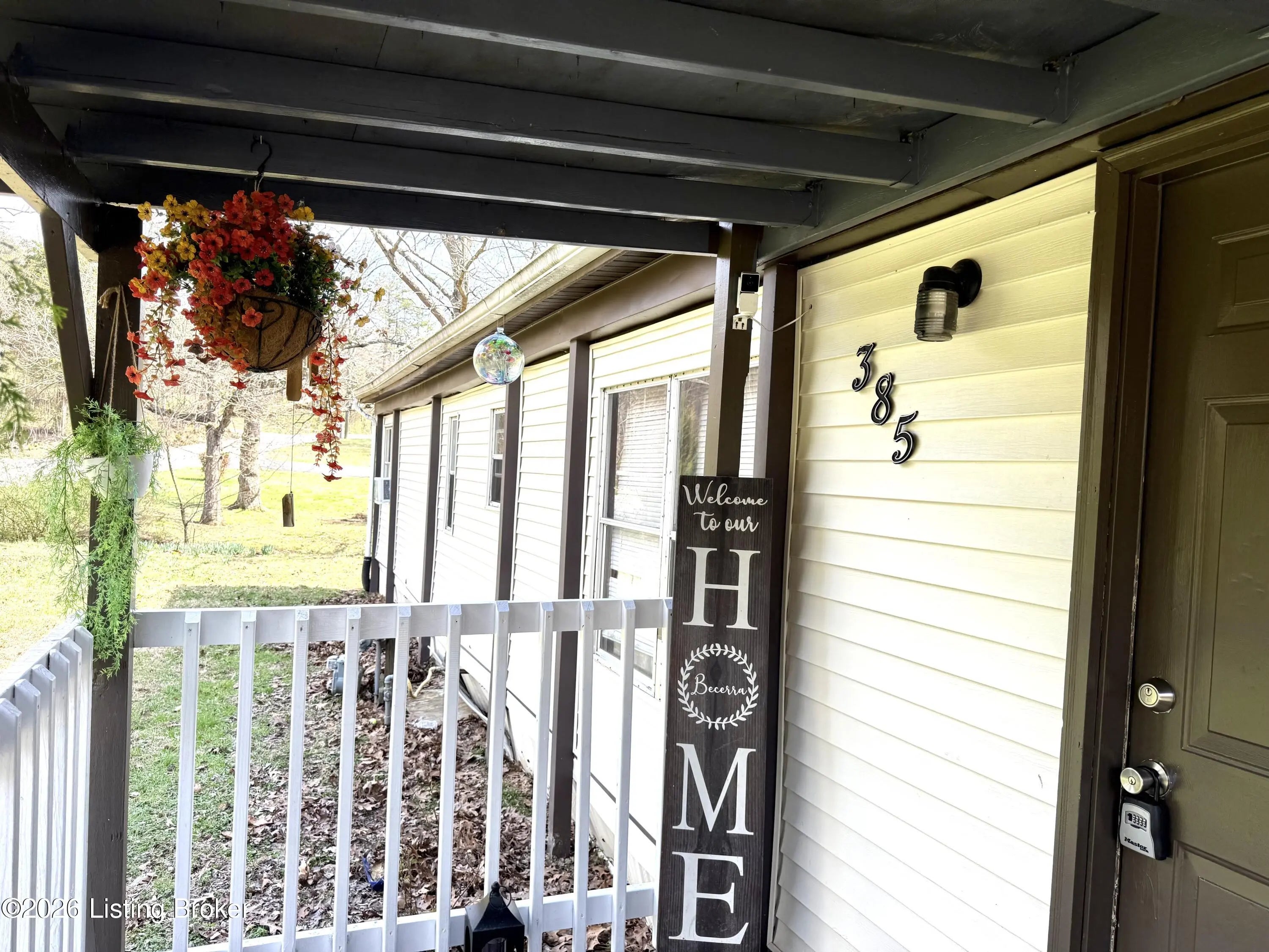 Photo of Listing #1711949