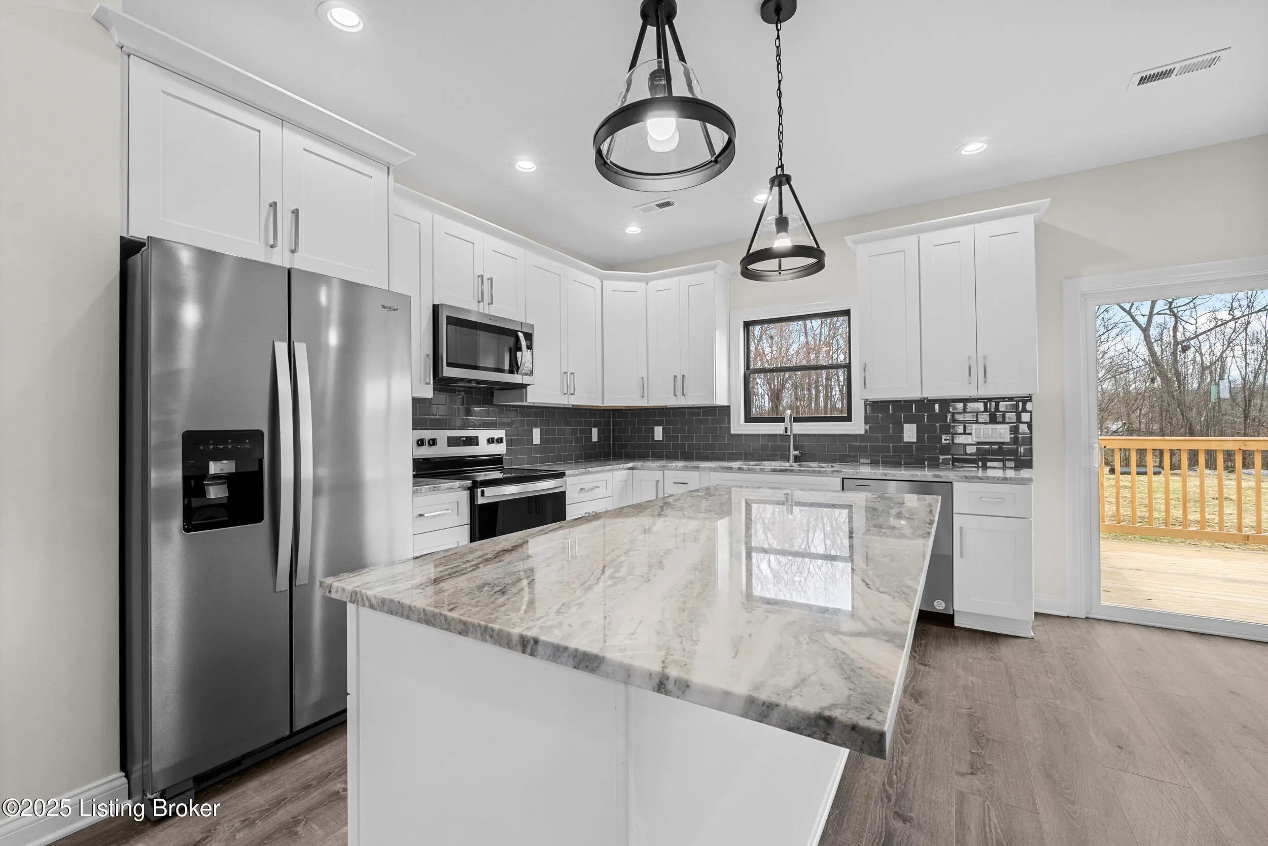 Photo of Listing #1710864