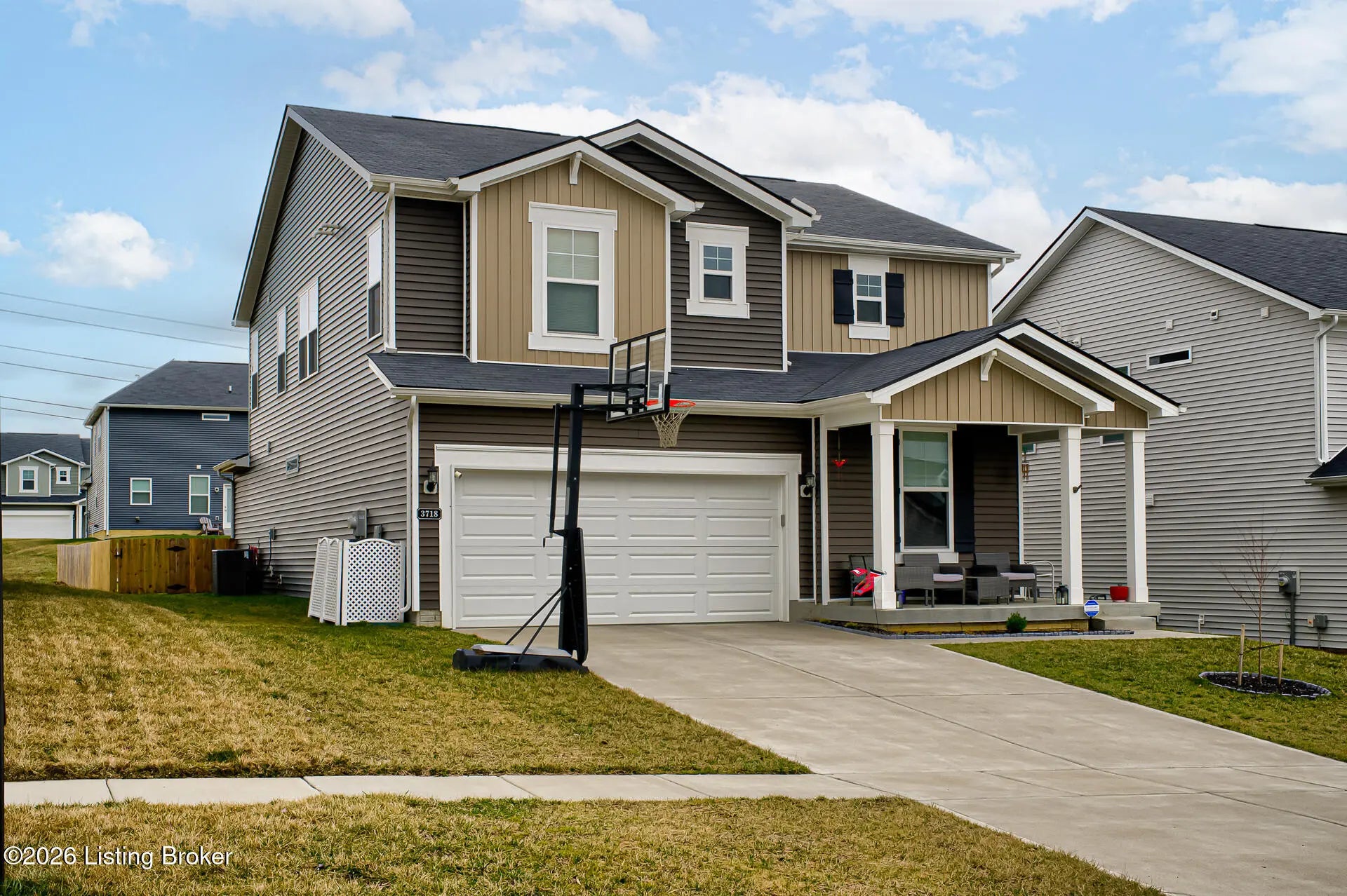 Photo of Listing #1711061