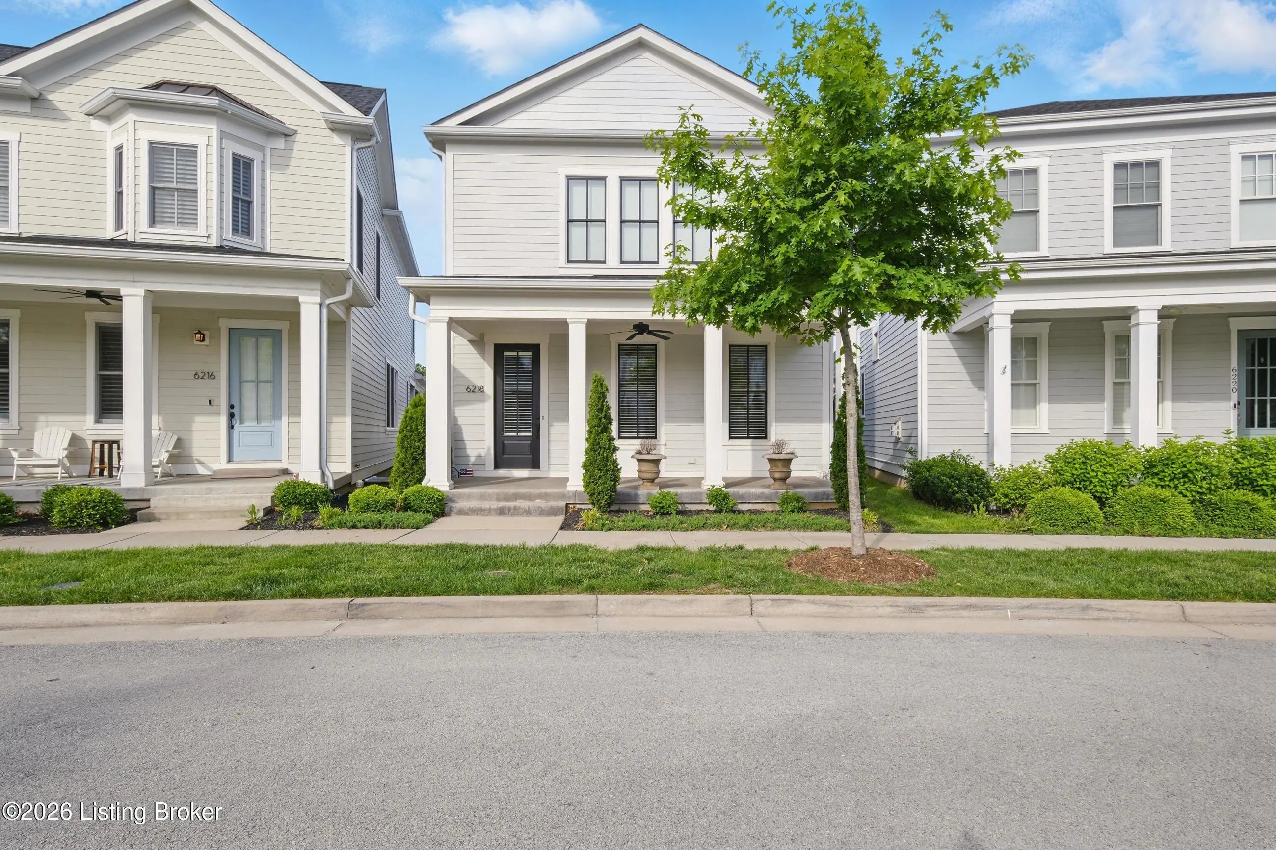 Photo of Listing #1710997