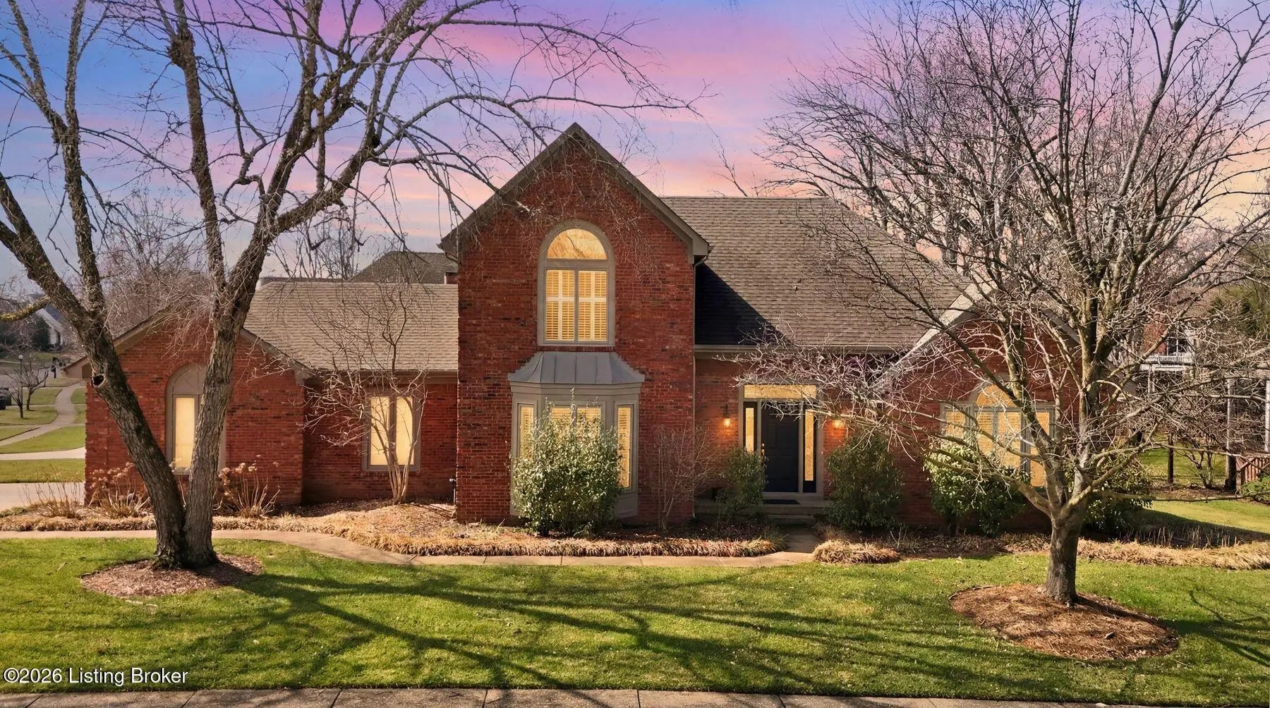 Photo of Listing #1711359