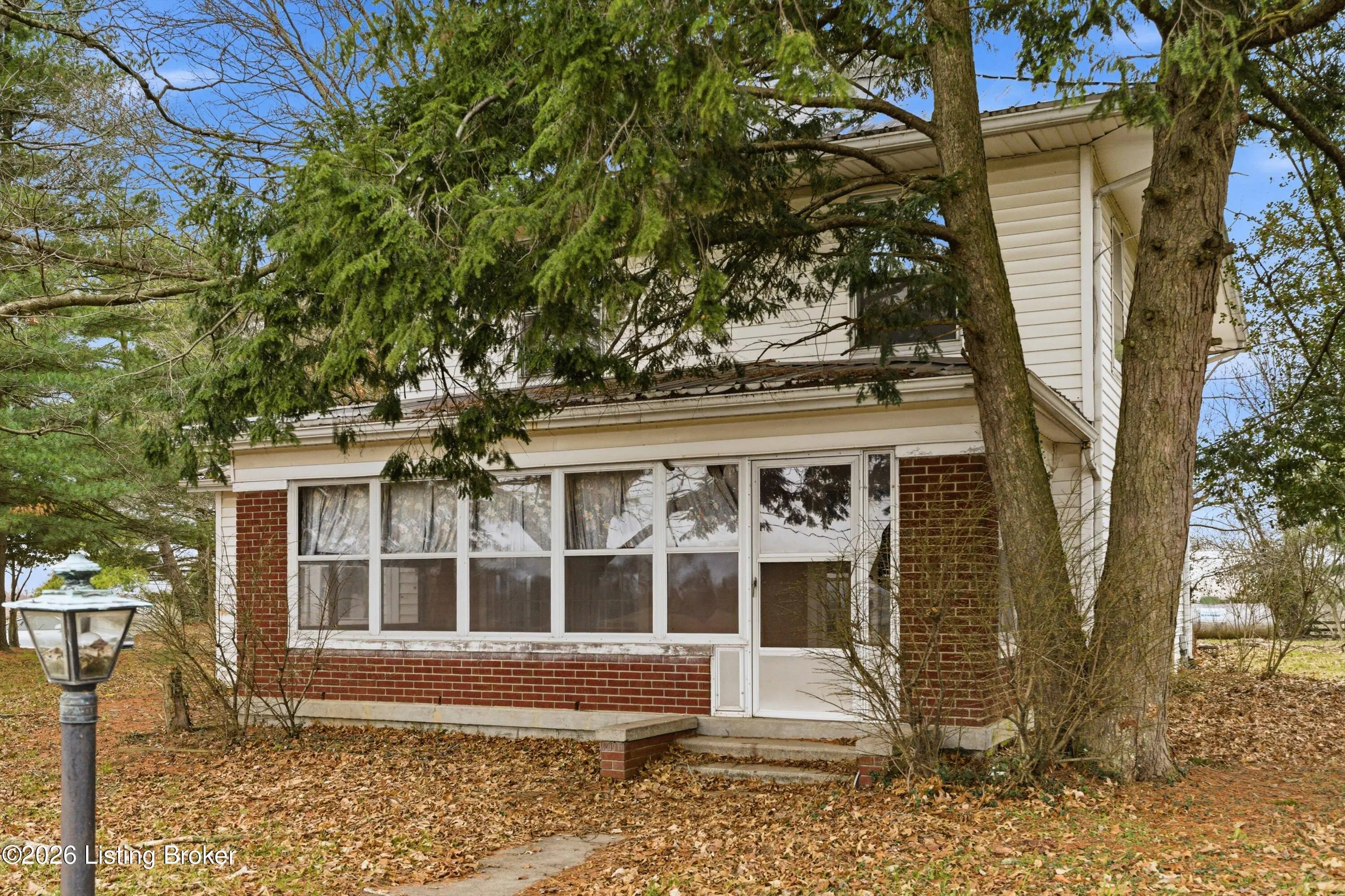 Photo of Listing #1711142