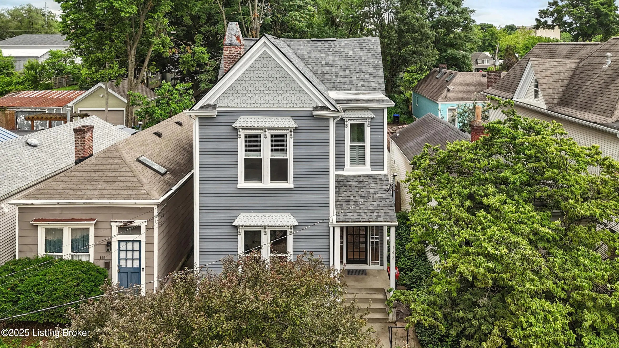 Photo of Listing #1711189