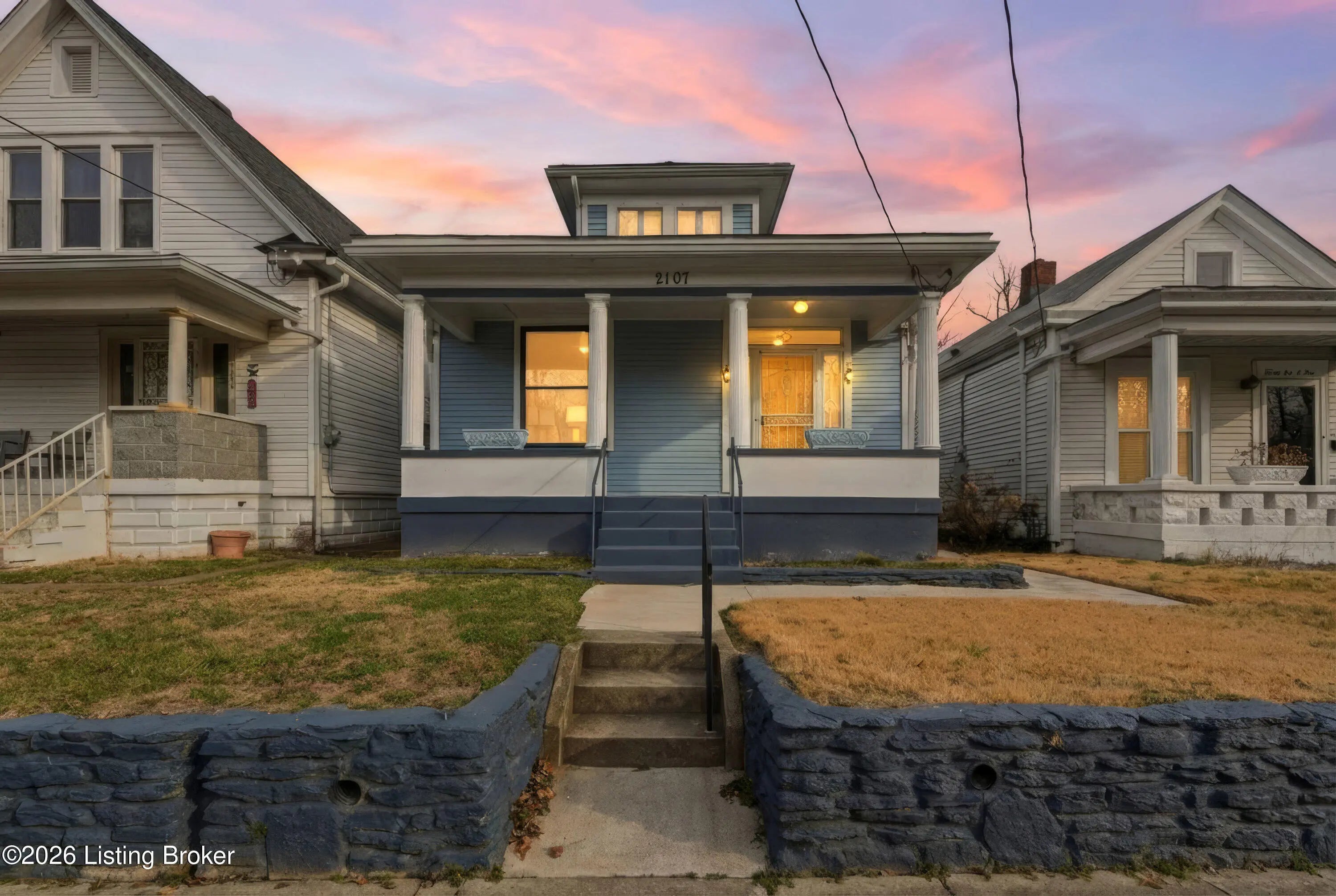 Photo of Listing #1711050