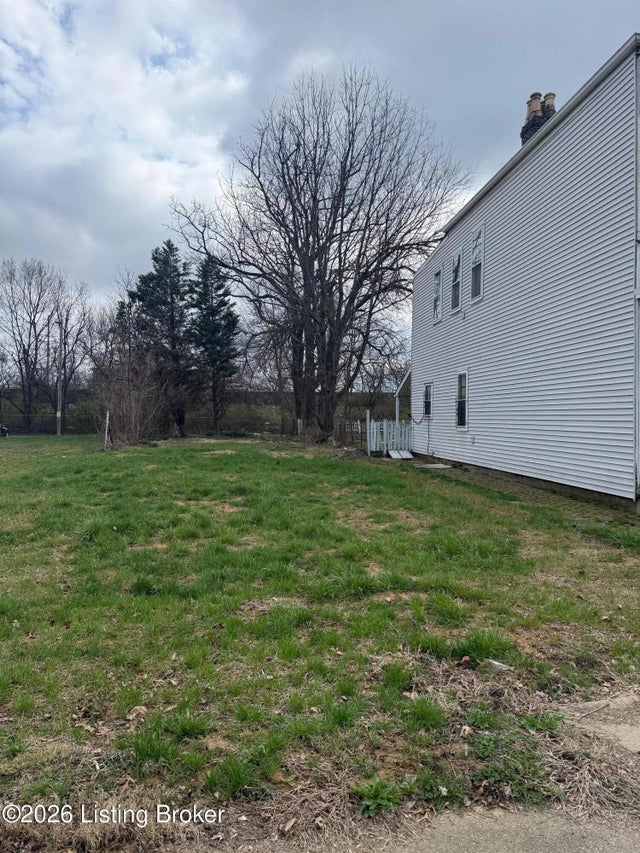 1247 S Floyd St, Louisville