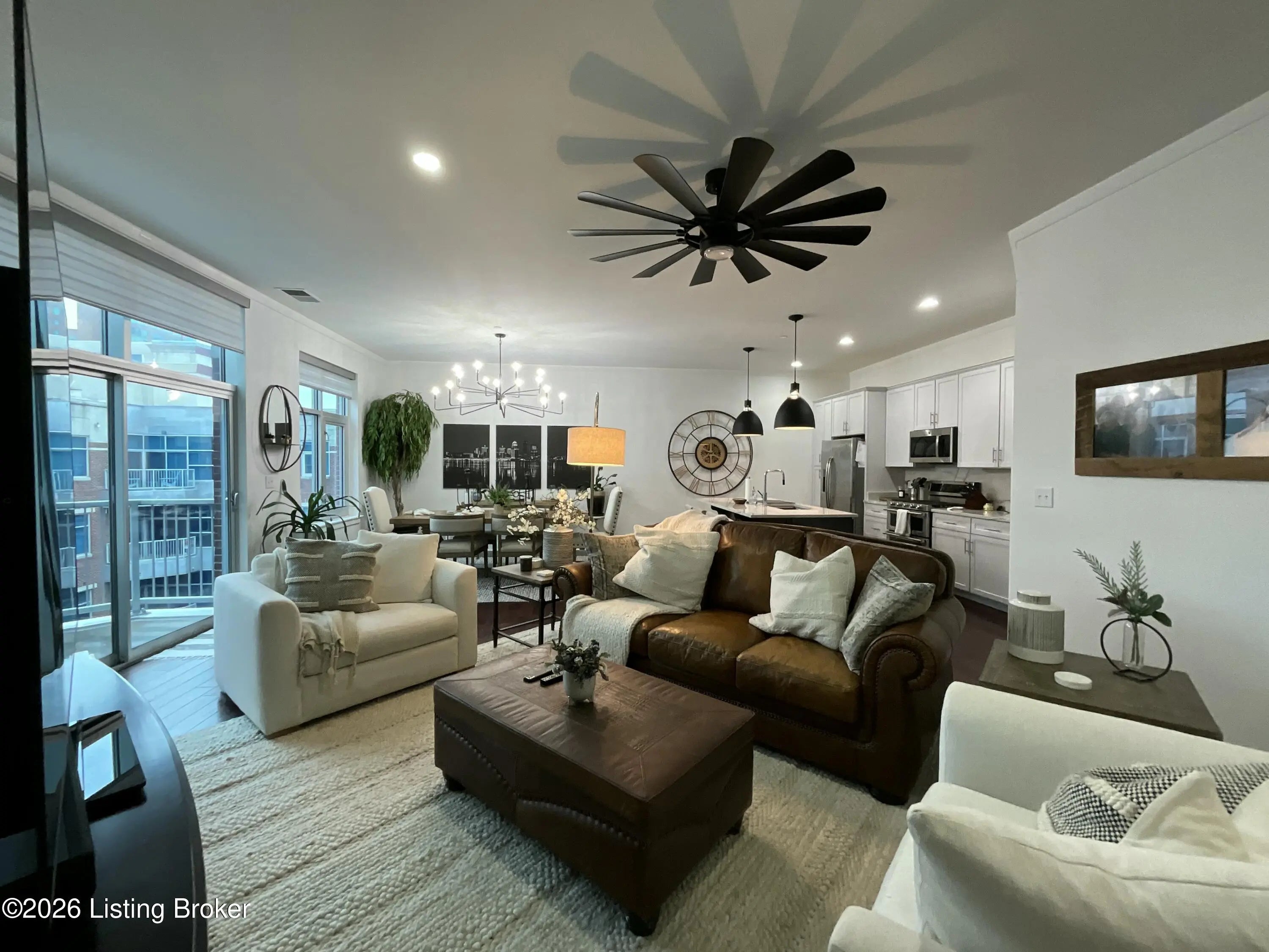 Photo of Listing #1711071