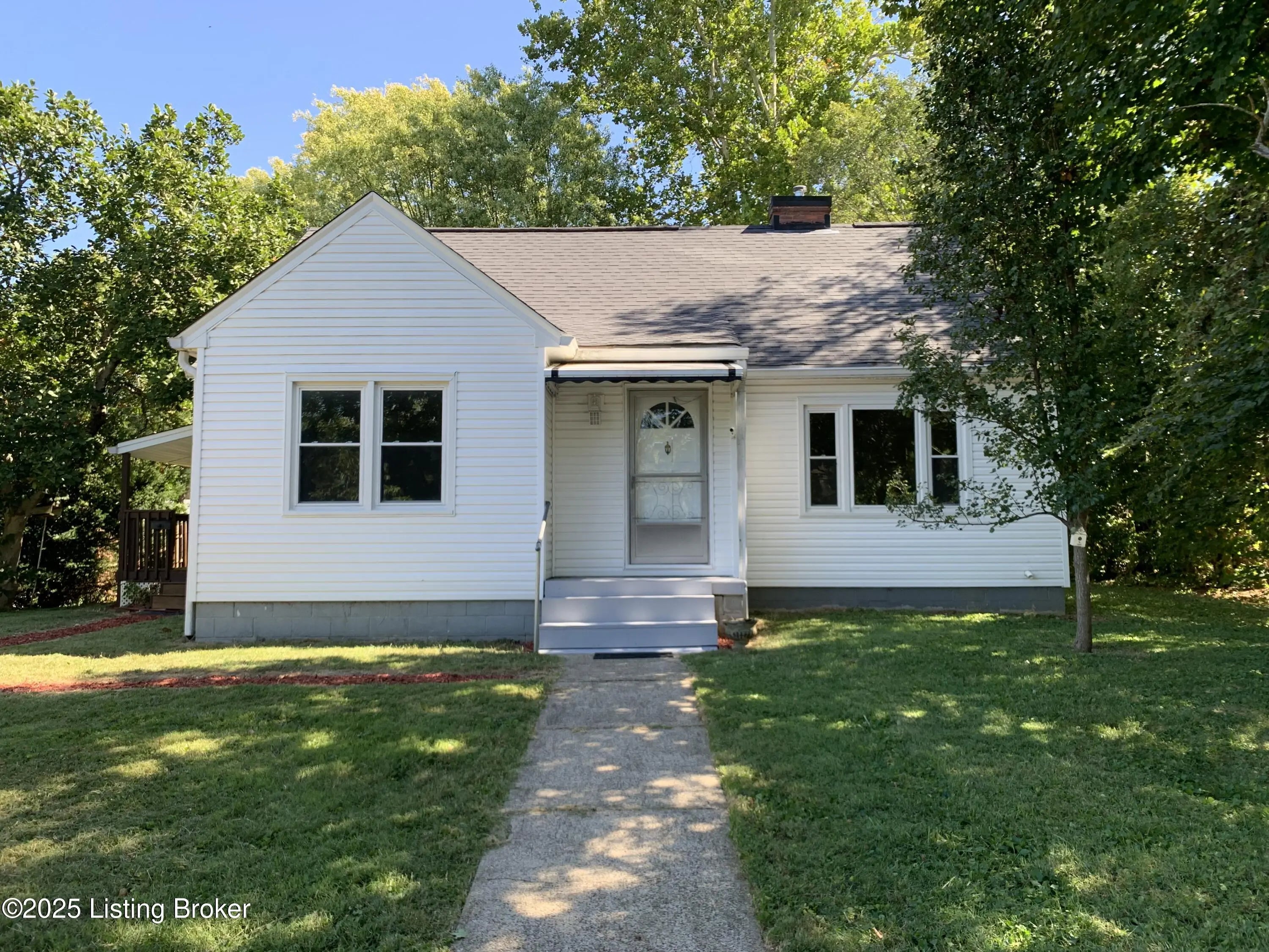 Photo of Listing #1711087