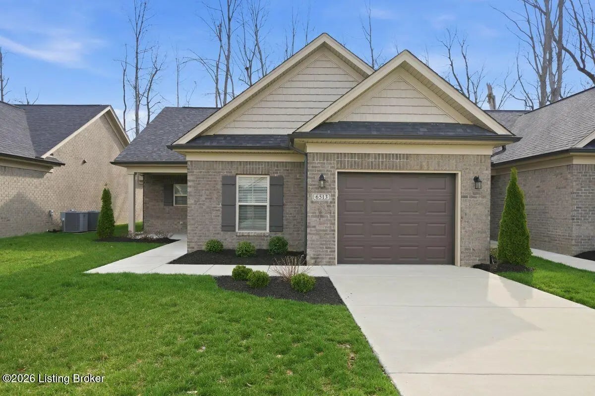 Photo of Listing #1711126