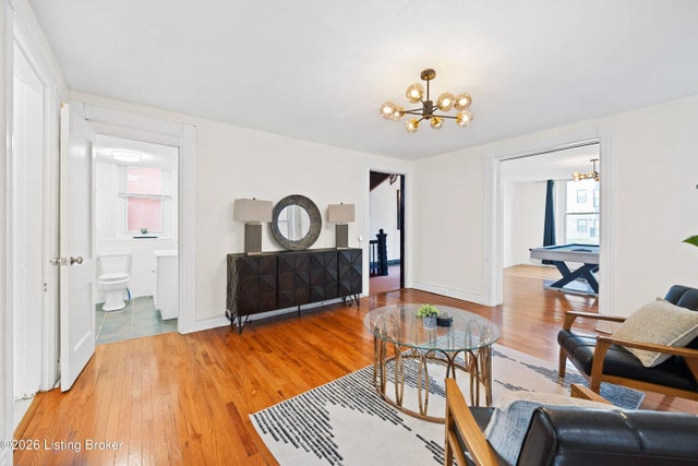 319 E St Catherine St, Louisville