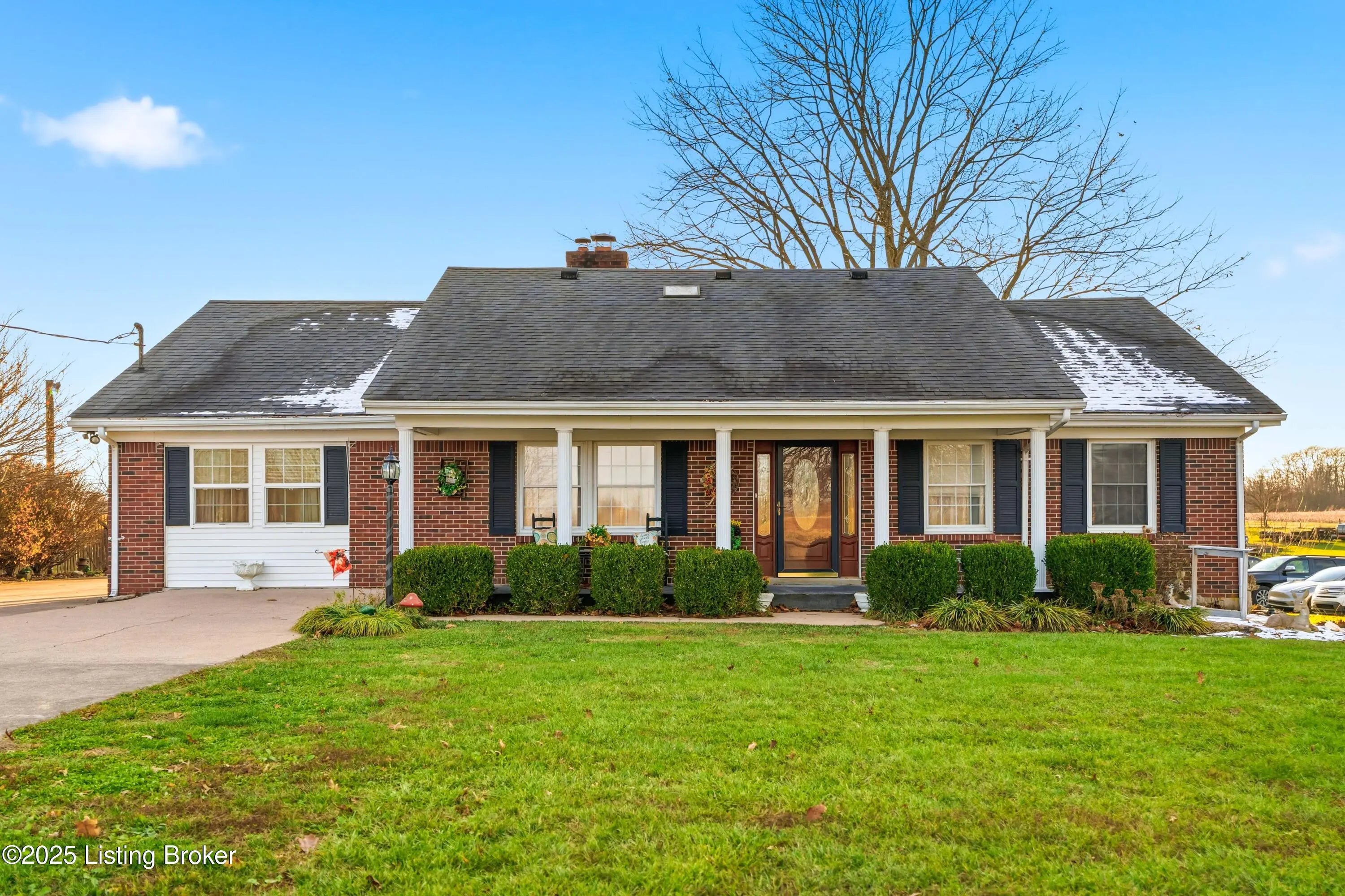 Photo of Listing #1711240