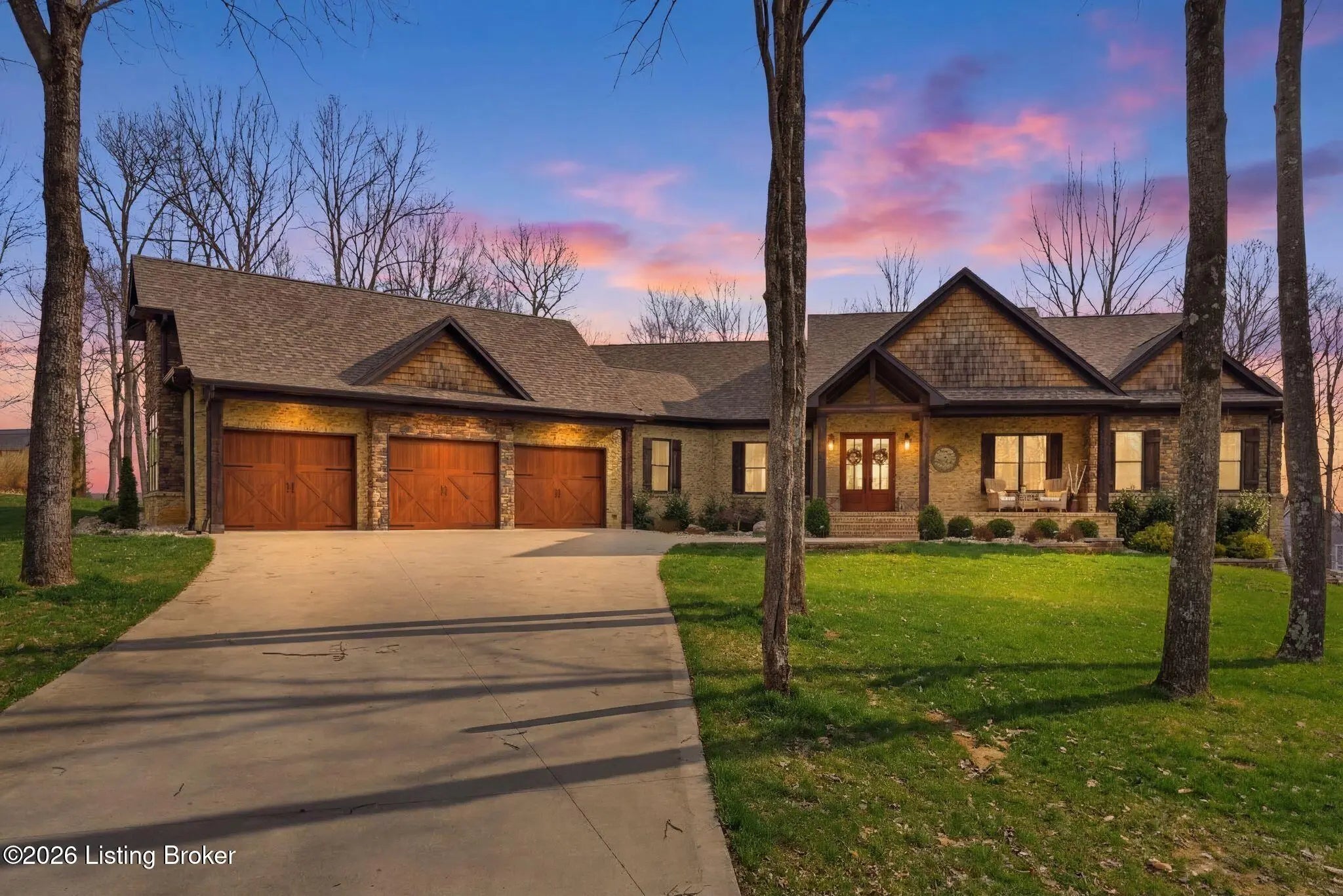 Photo of Listing #1711325