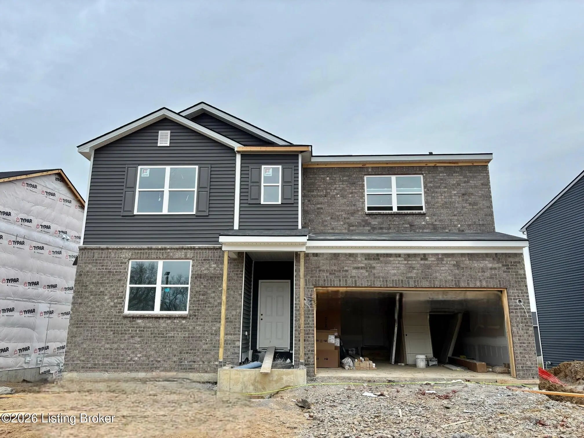 Photo of Listing #1711430