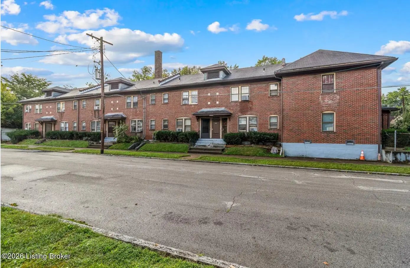 Photo of Listing #1711511