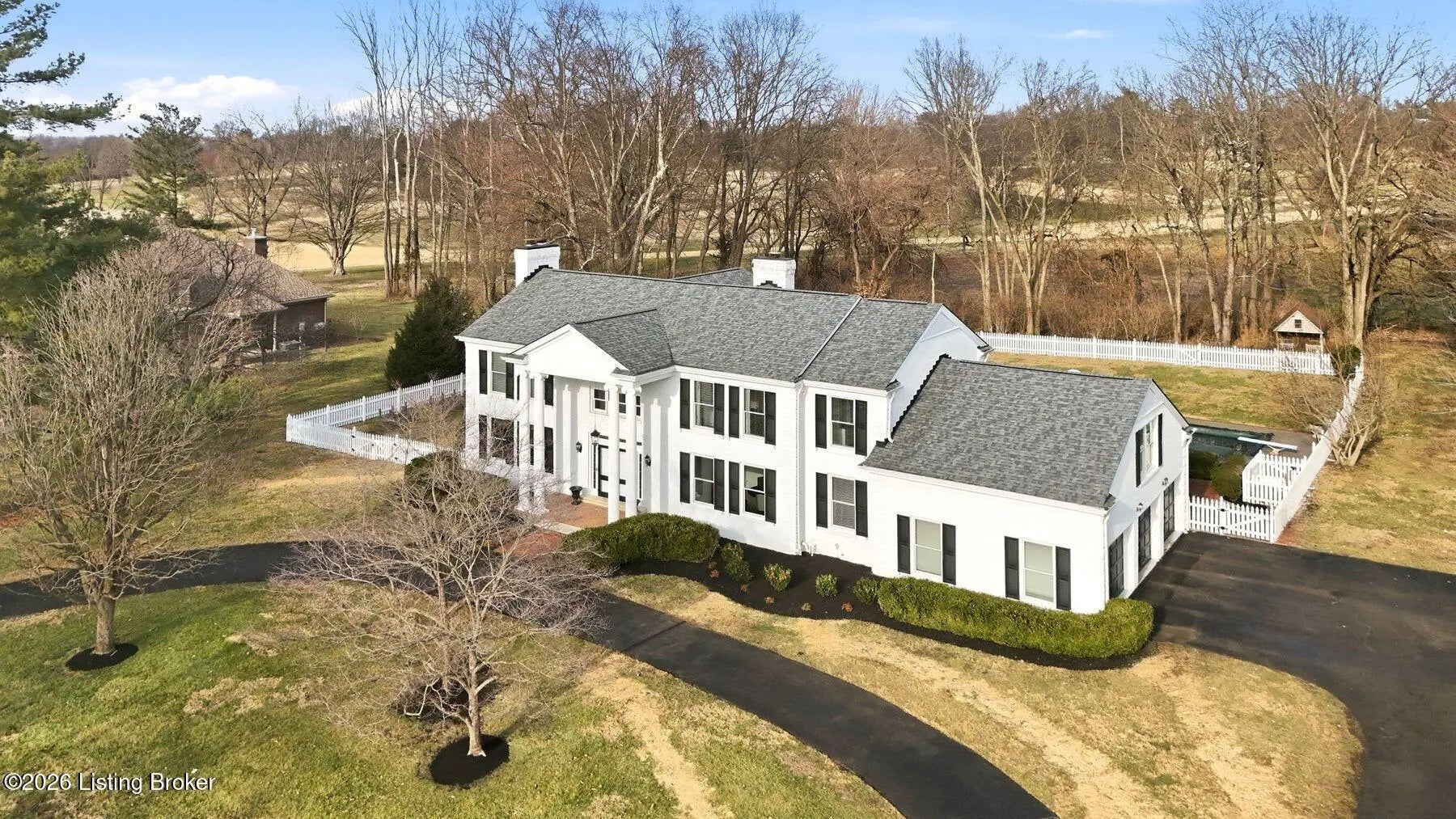 Photo of Listing #1714385