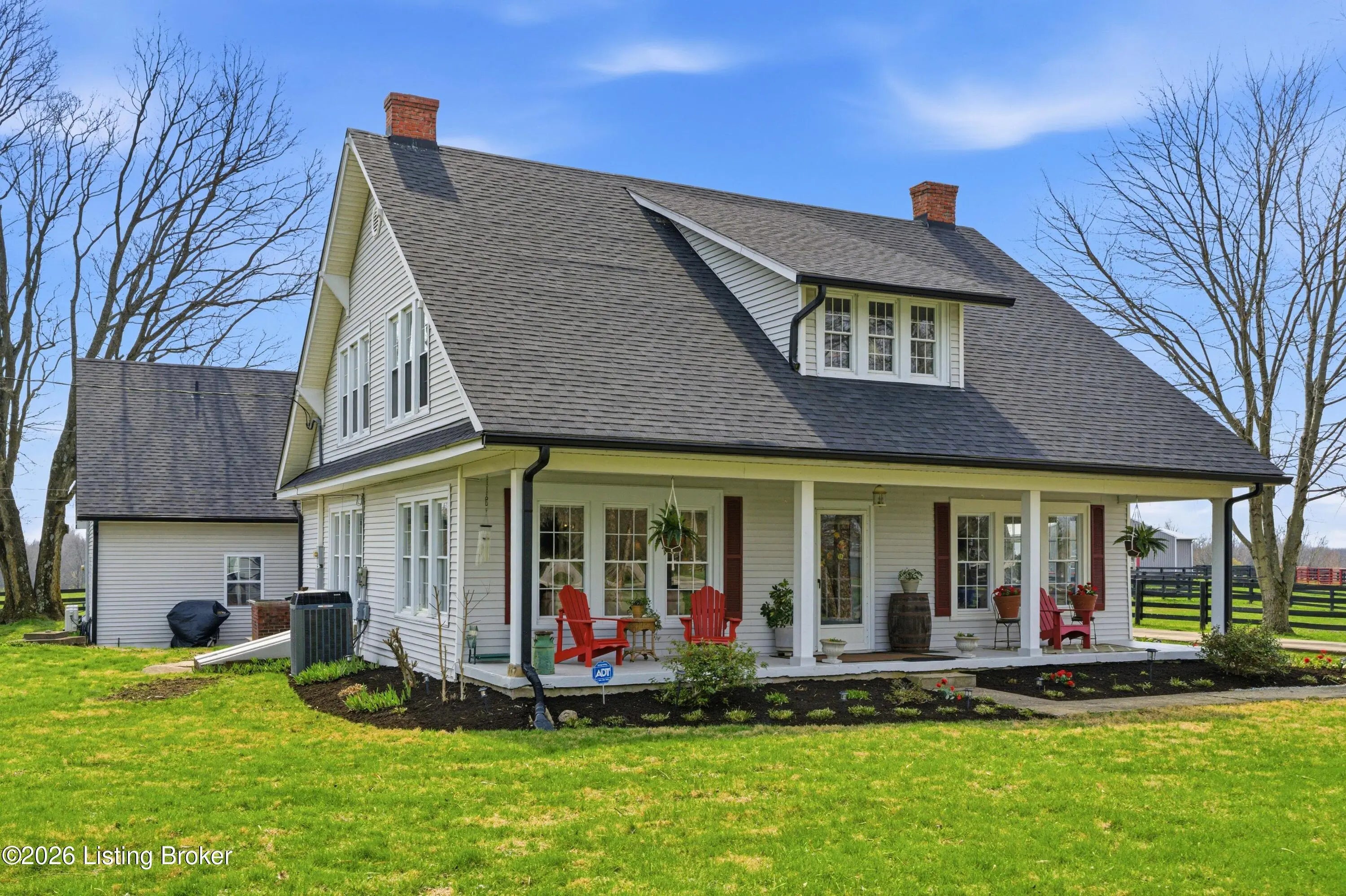 Photo of Listing #1712166