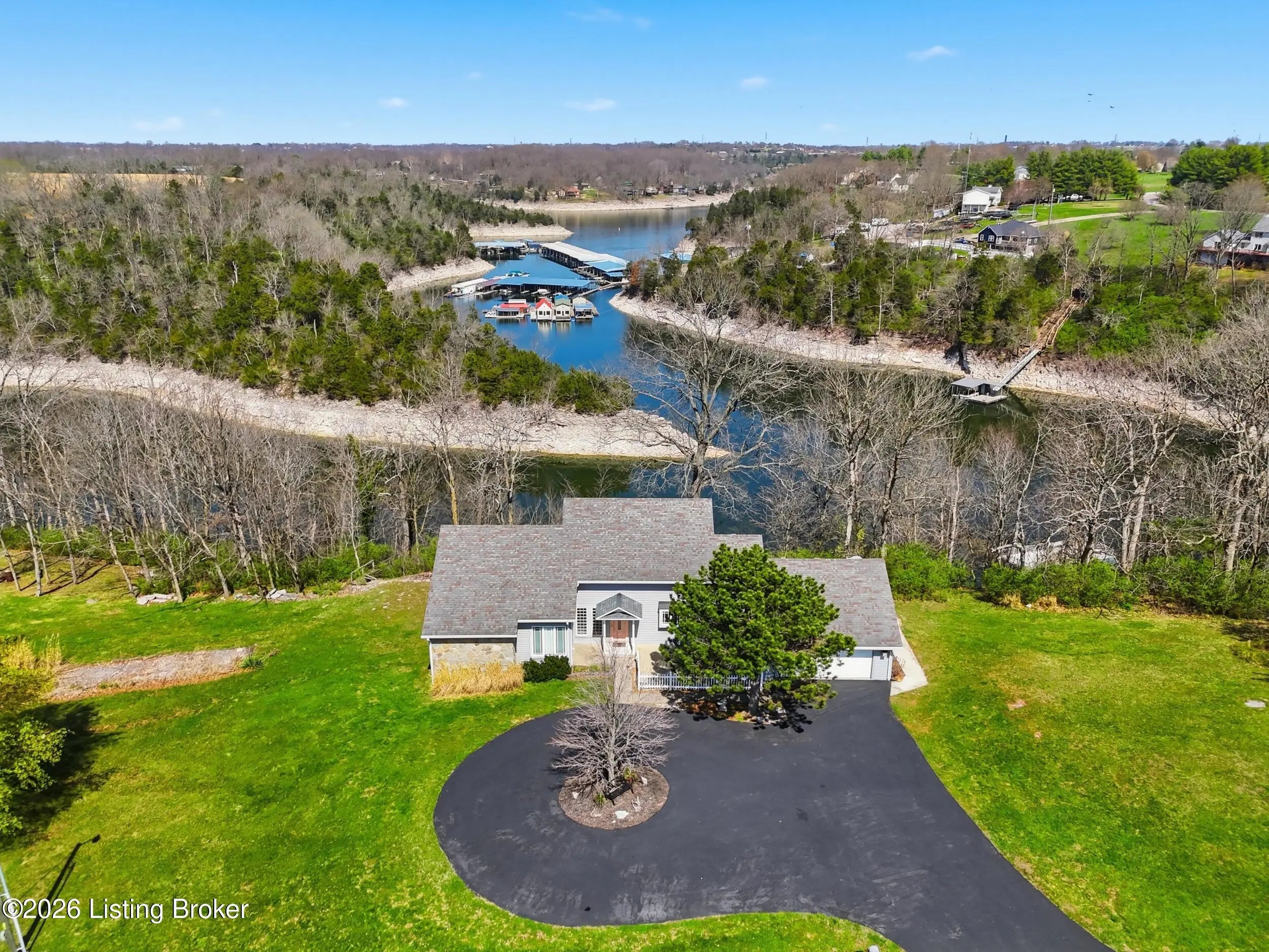 Photo of Listing #1712532