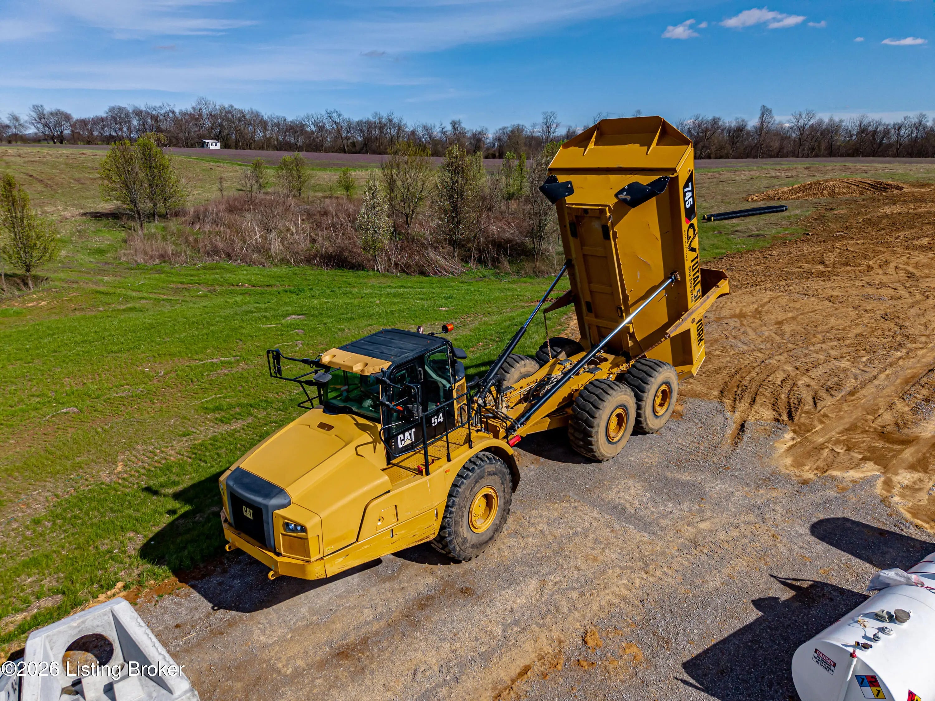 Photo of Listing #1713440