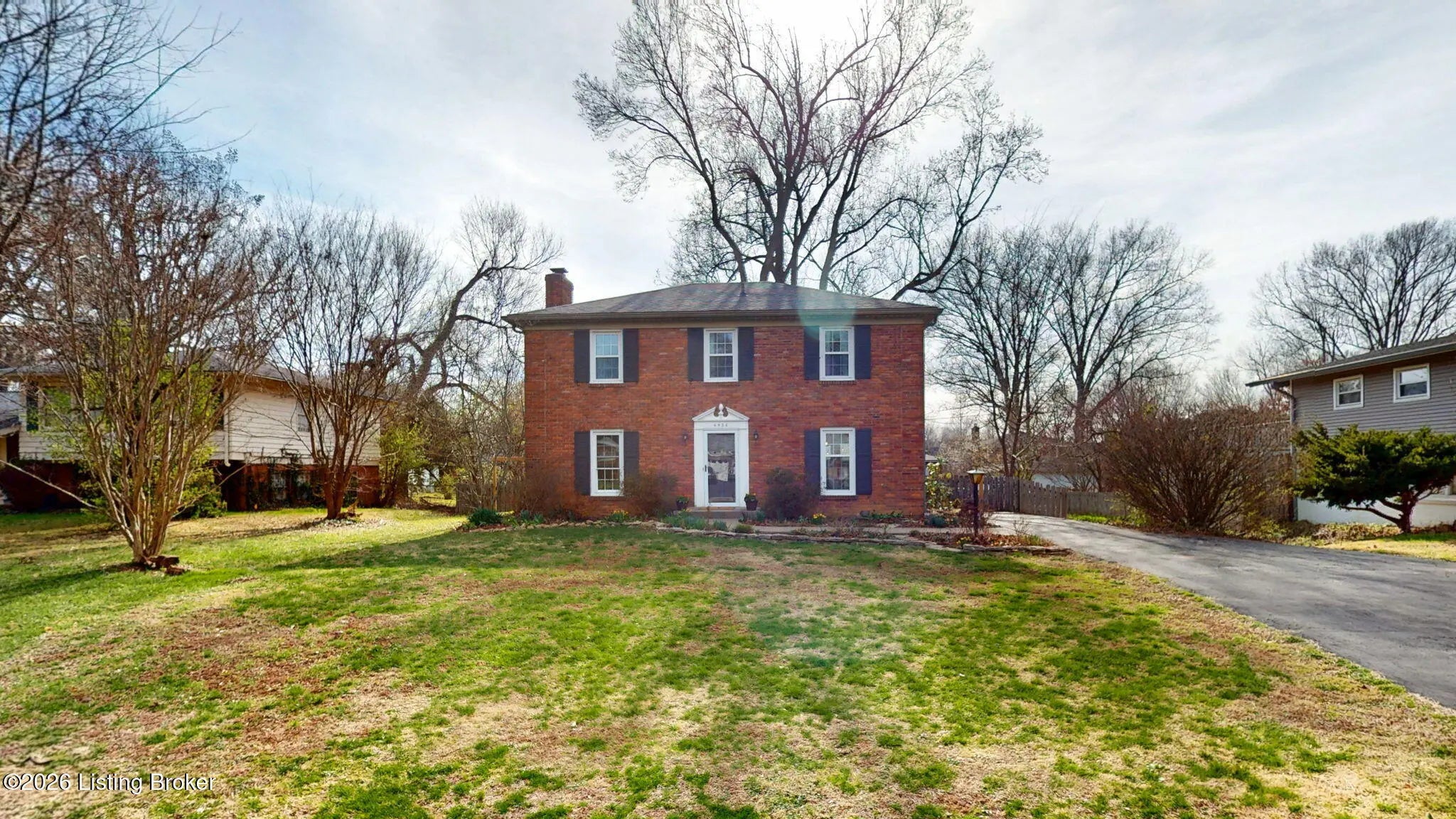 Photo of Listing #1711716