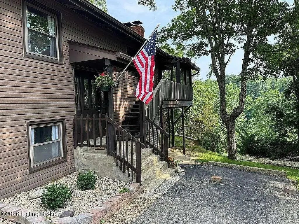 Photo of Listing #1711736