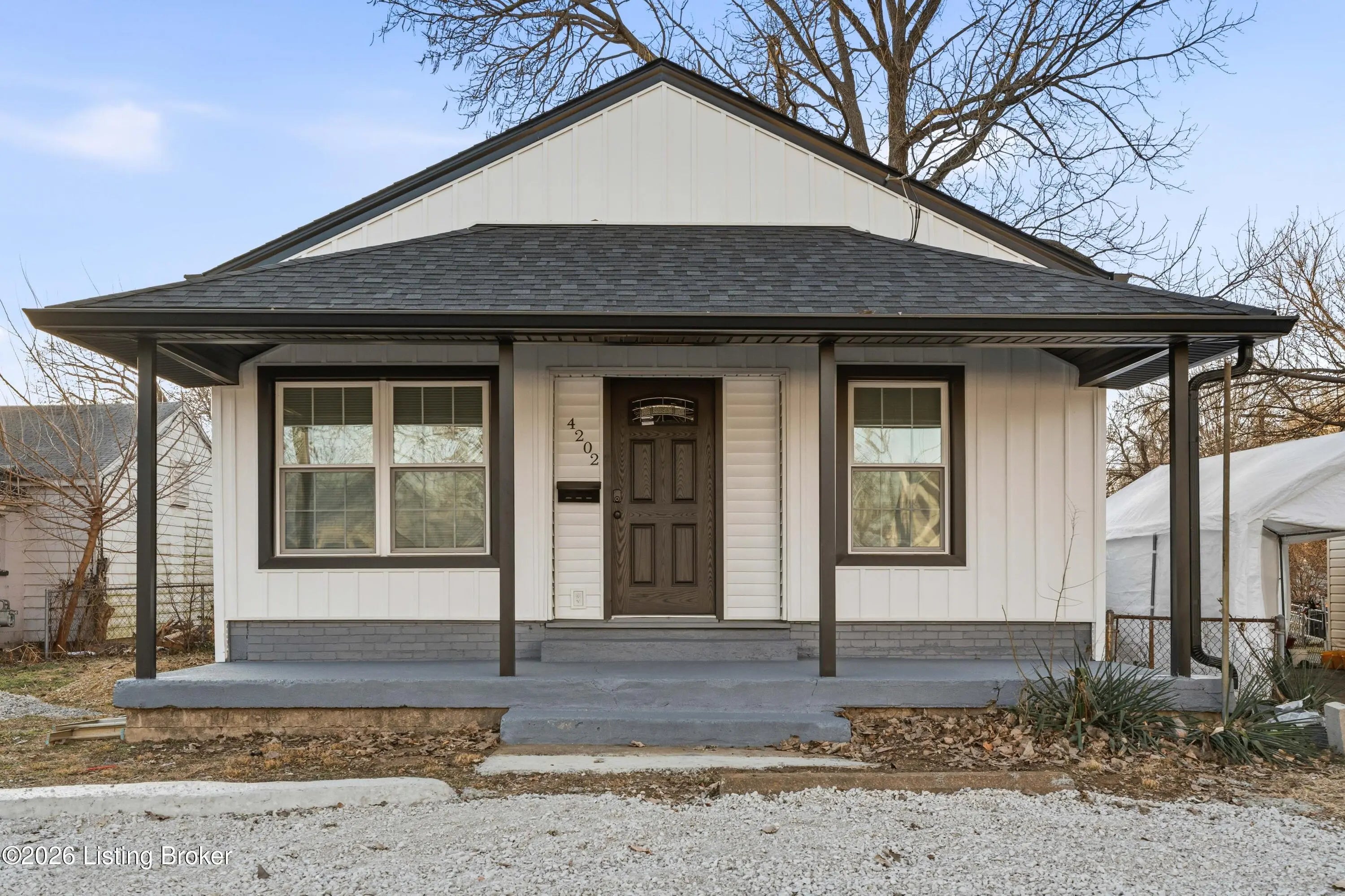 Photo of Listing #1711784