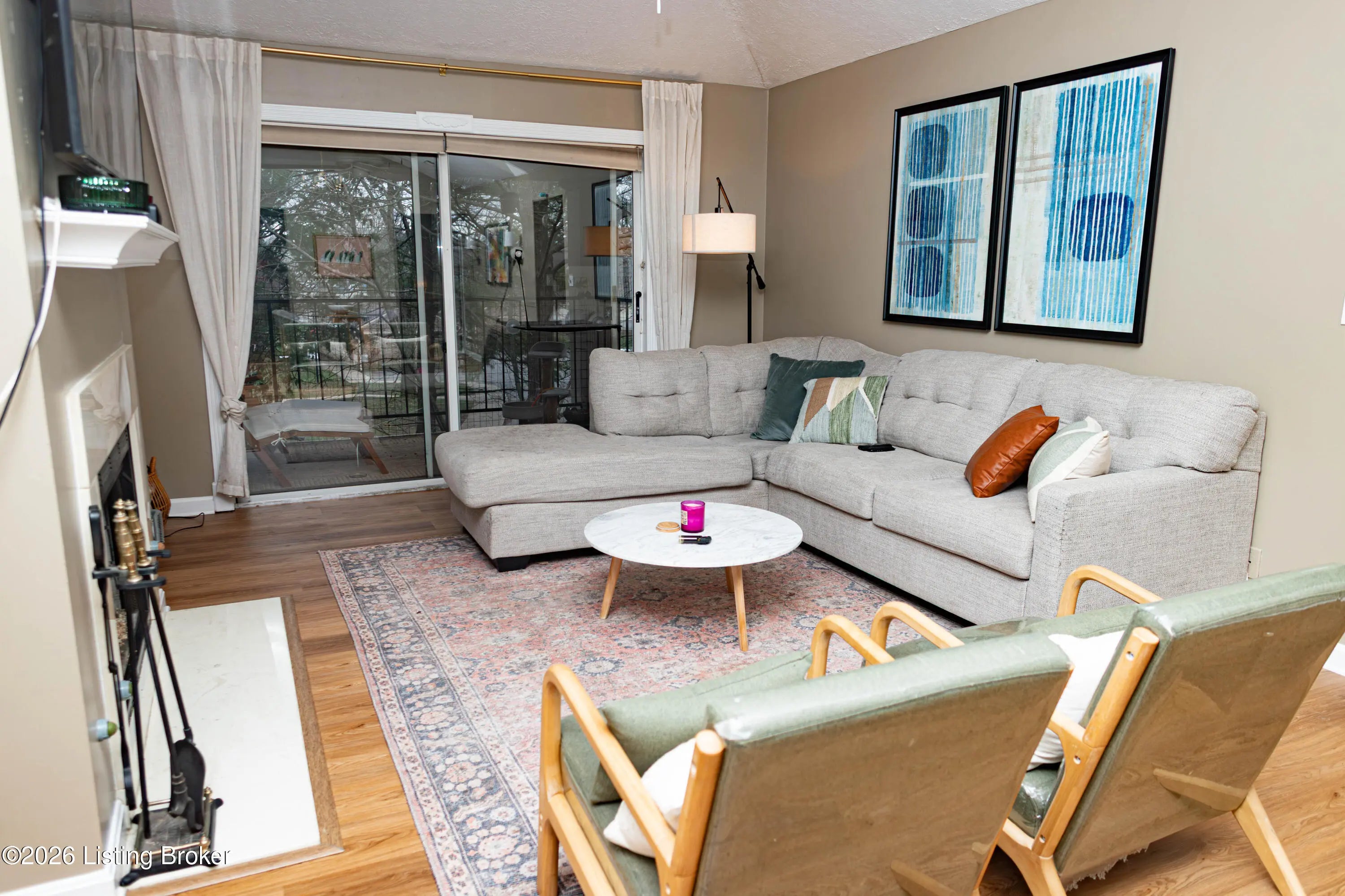 Photo of Listing #1712015