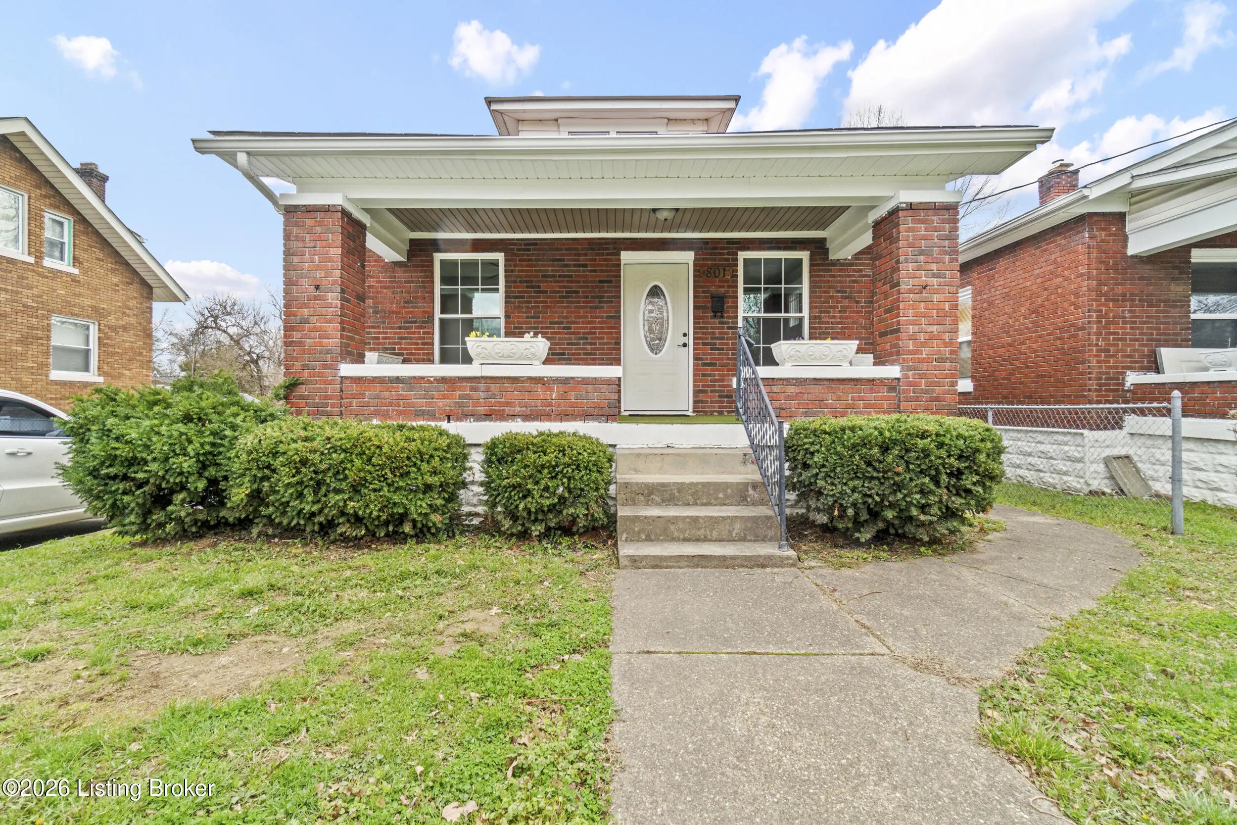 Photo of Listing #1712052