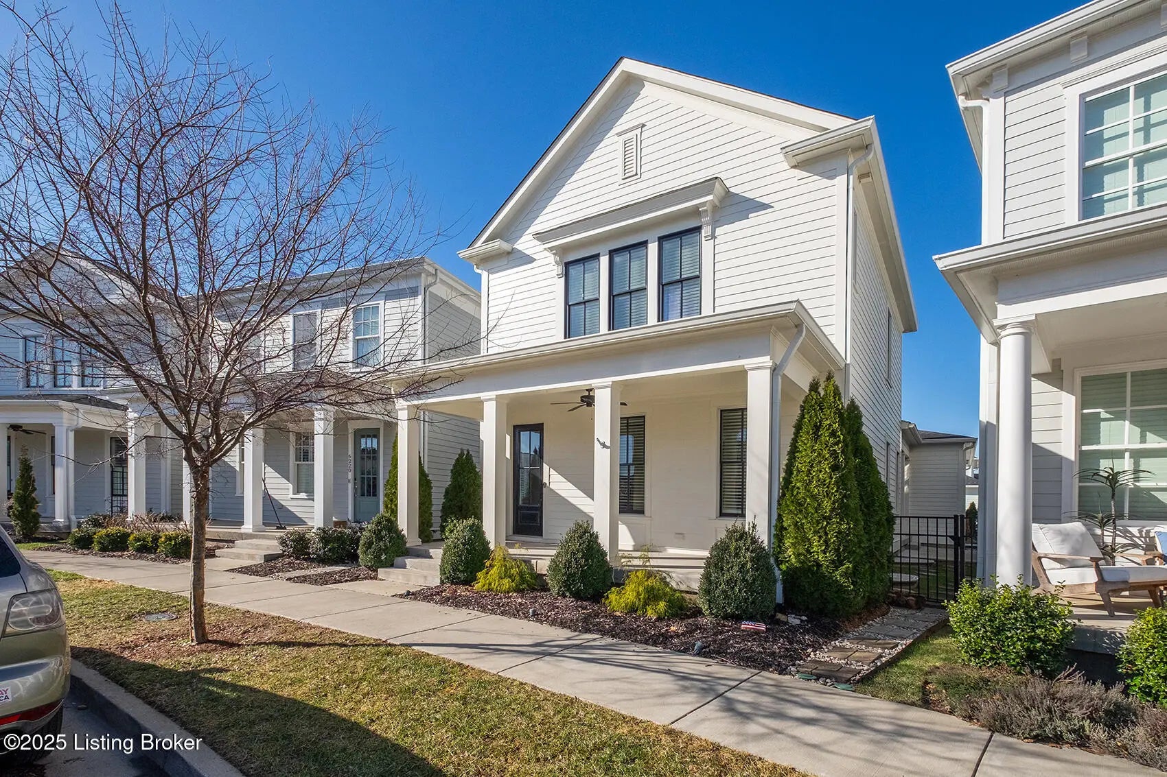 Photo of Listing #1711818