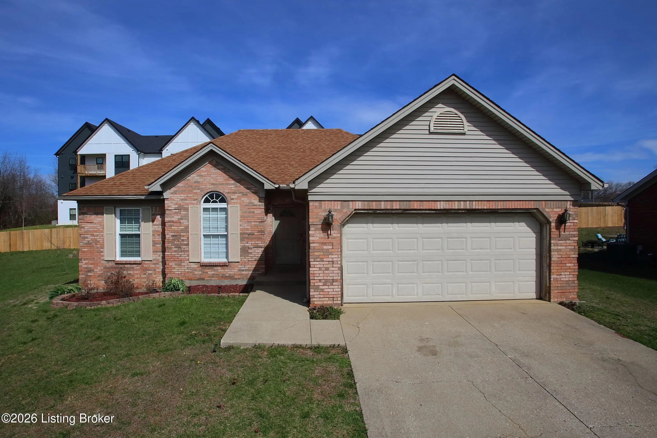 Photo of Listing #1712159