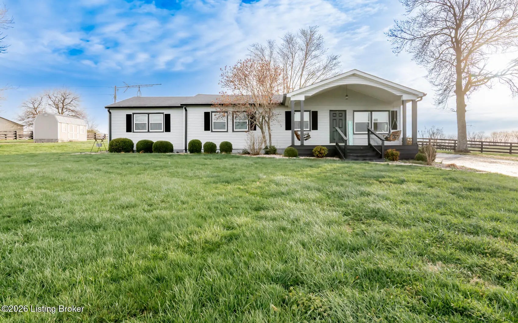 Photo of Listing #1711986