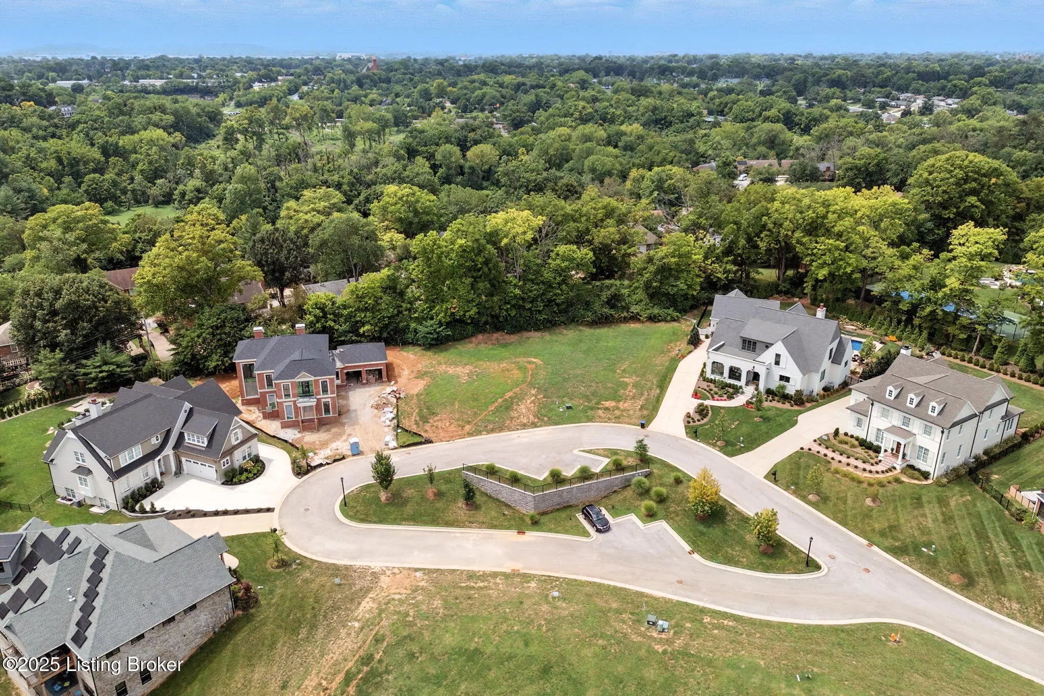 Photo of Listing #1712073