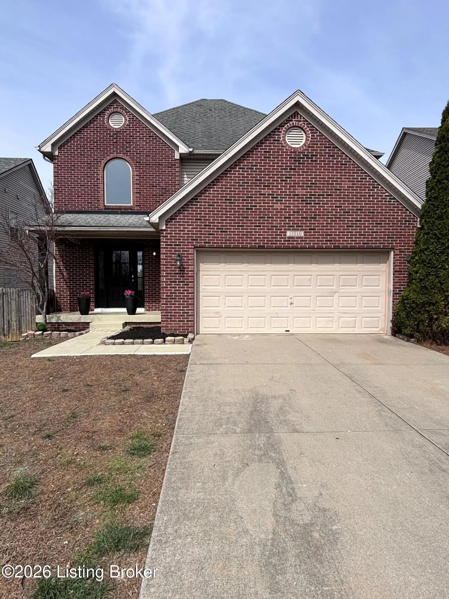 Photo of Listing #1712143