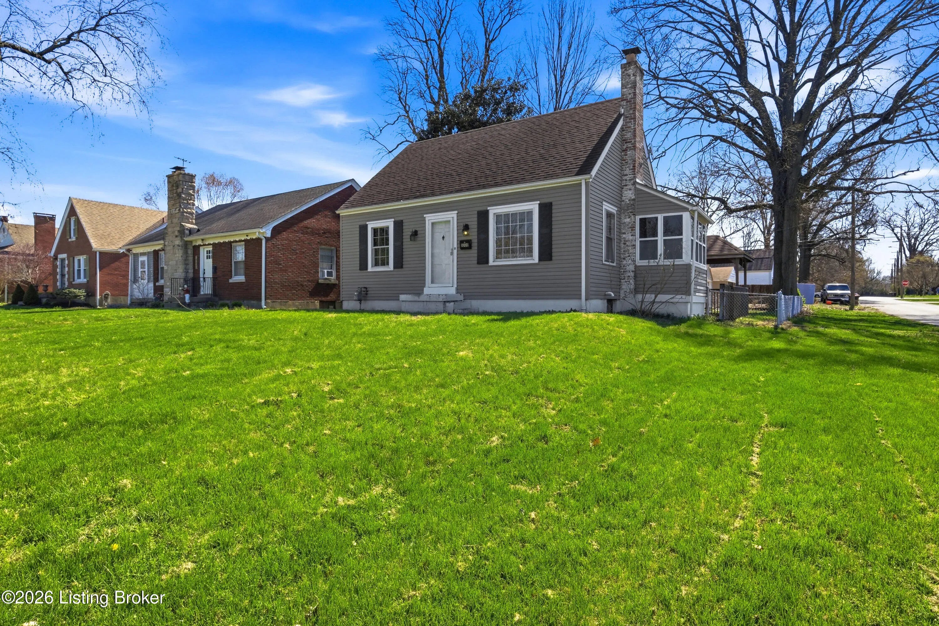 Photo of Listing #1713287