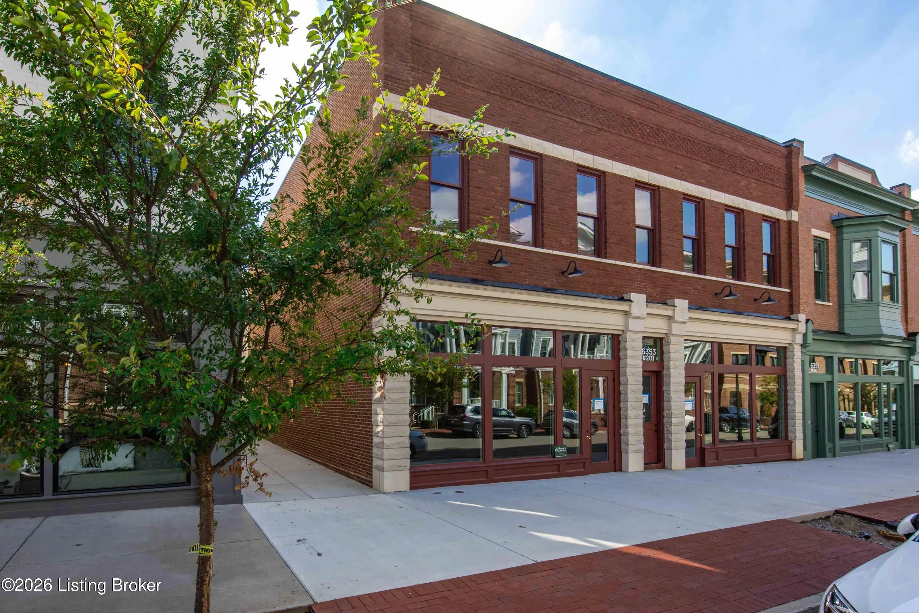 Photo of Listing #1712727