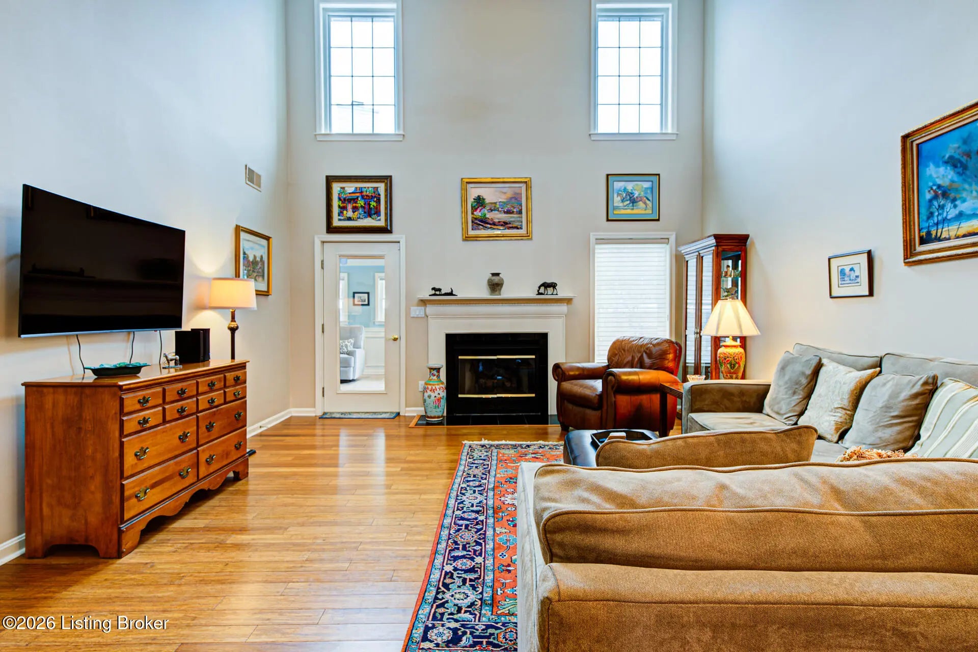 Photo of Listing #1712291